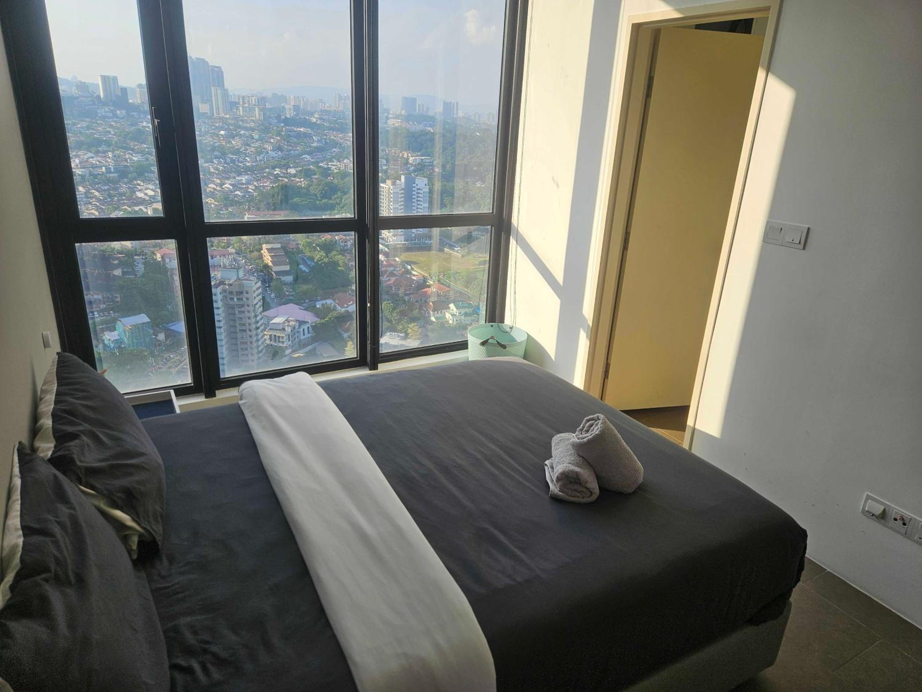 Four Season Suite - The Establishment Bangsar by Parallel Airbnb