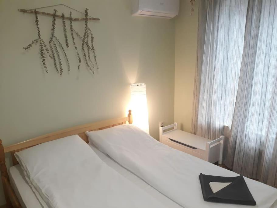 2BDR 2Bath freePARKING near NDK