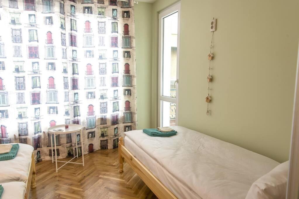 2BDR 2Bath freePARKING near NDK