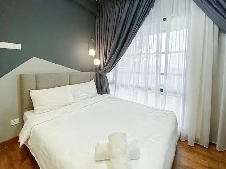 Arte mont kiara by Sweet home