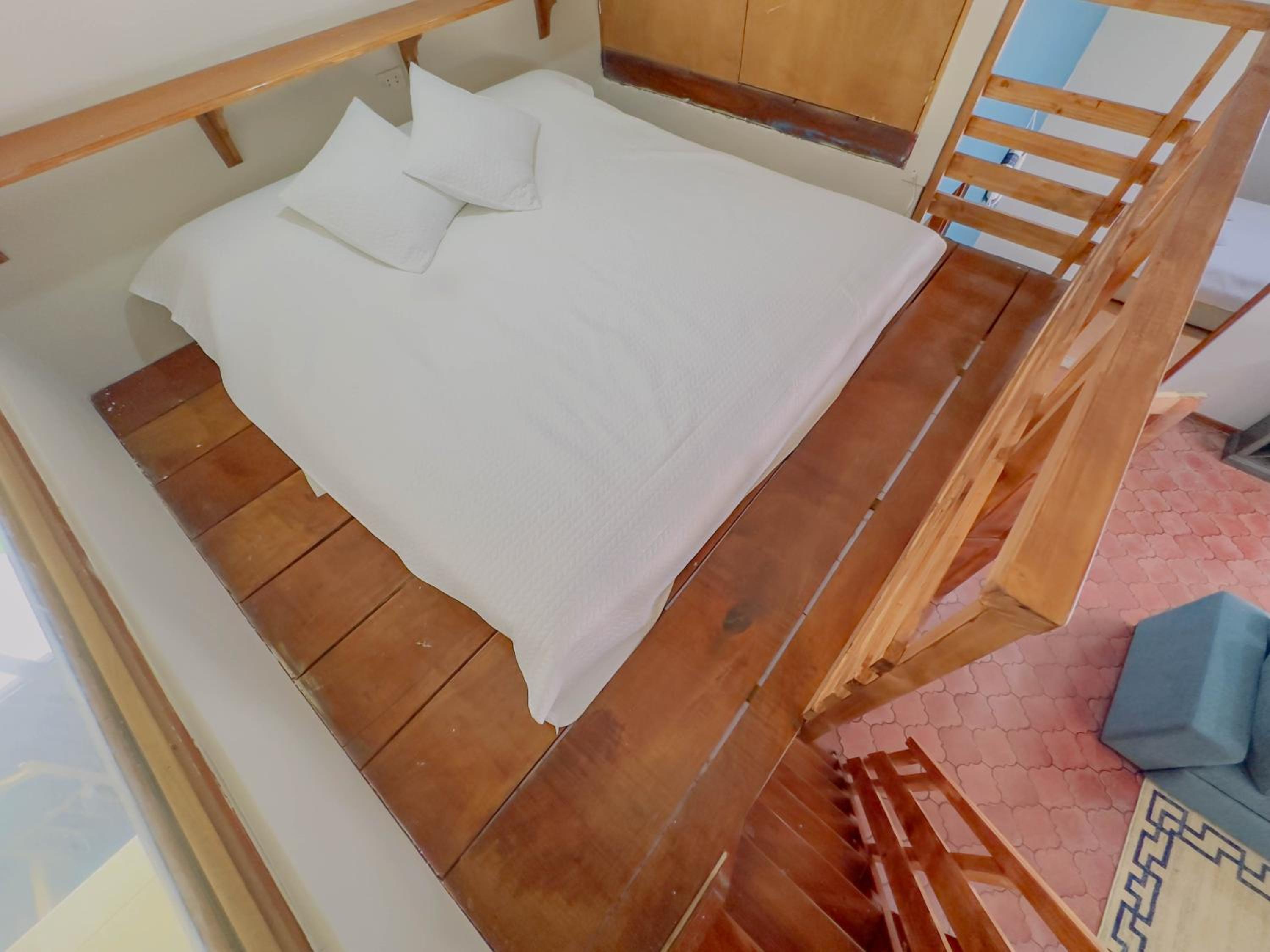 Happy House 4 Bed 3 Bath Private Pool
