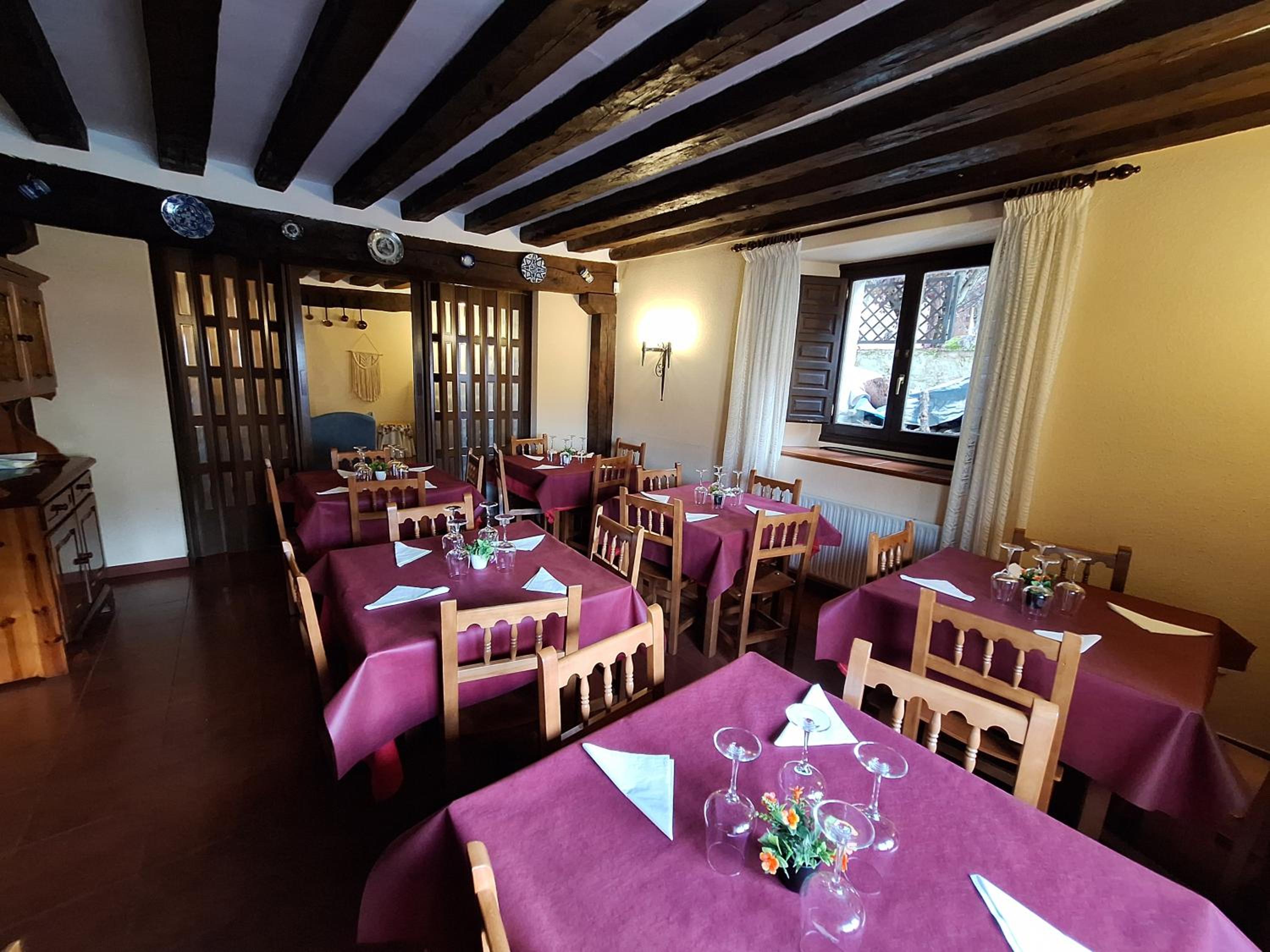 Hostal Rio Duero