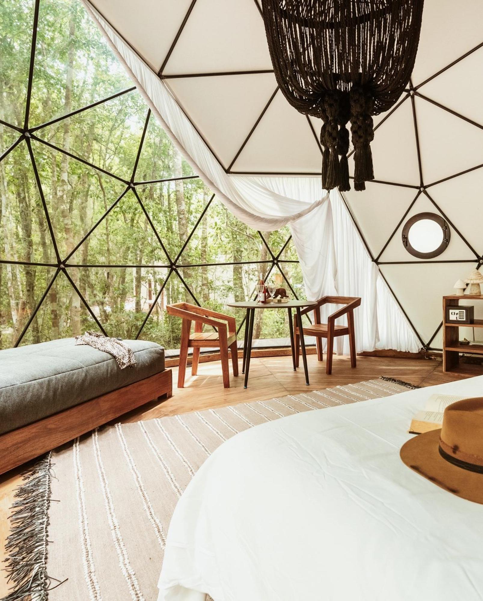 Amaite Geodesic Domes