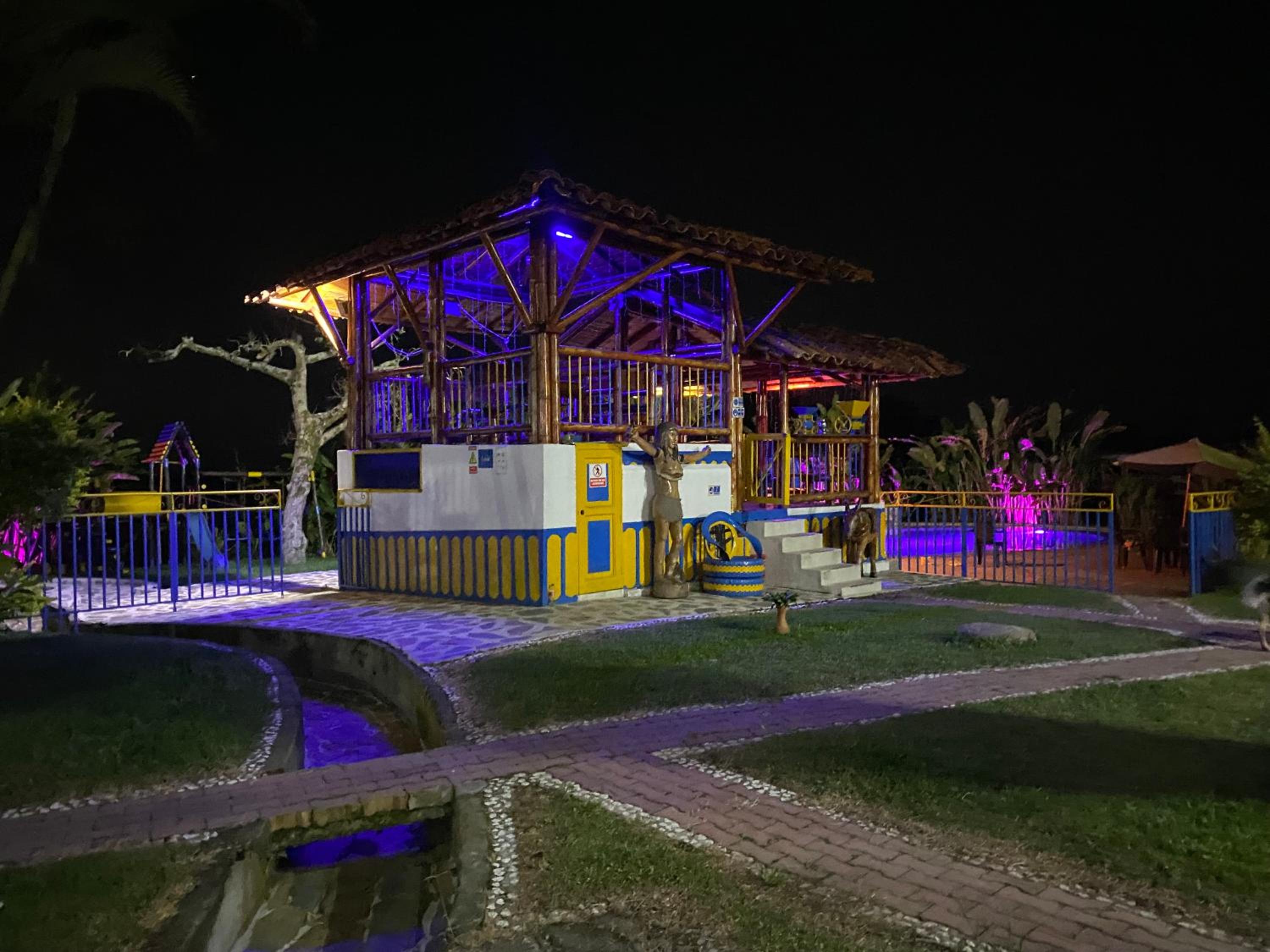 Hotel la casona paisa