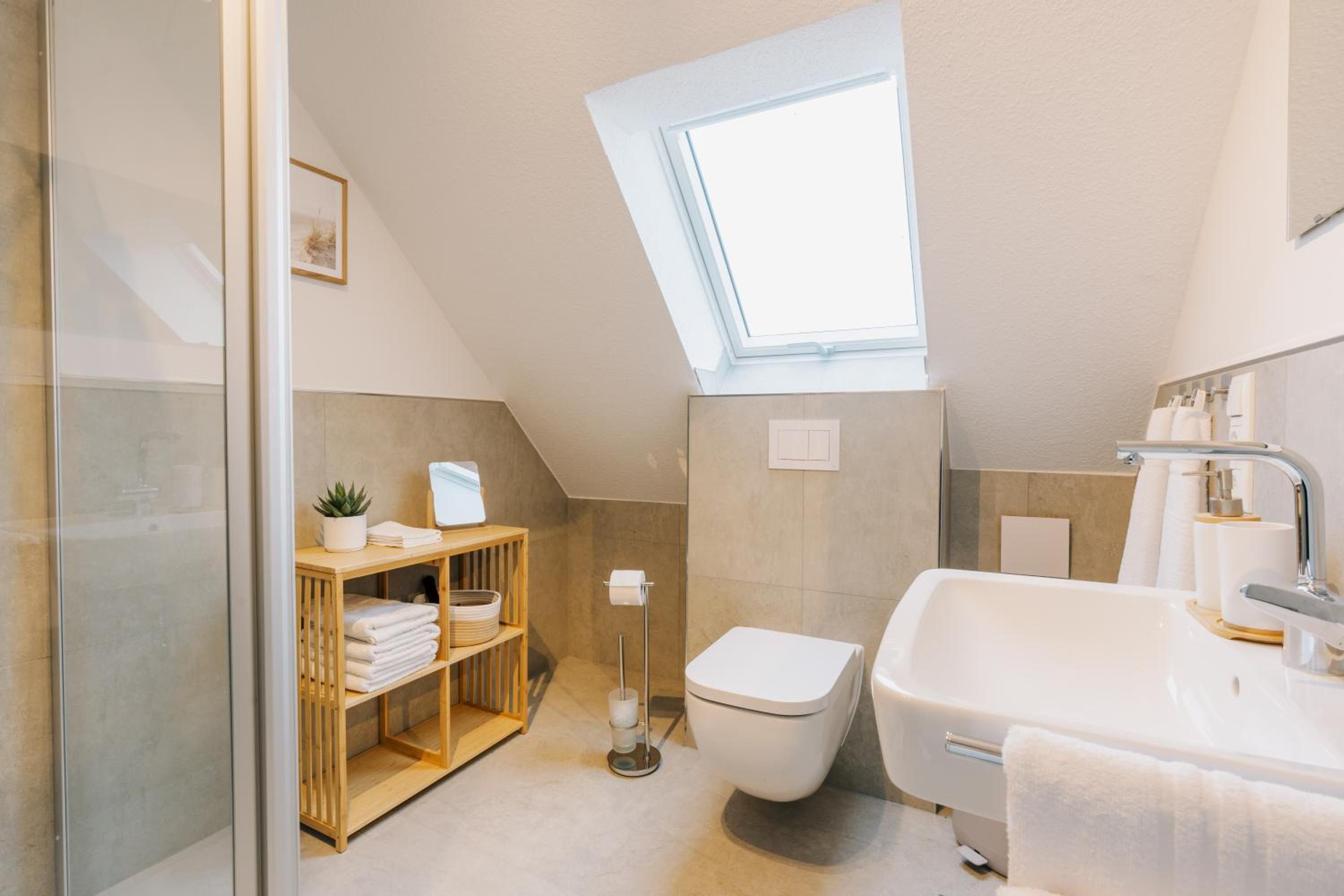 Küsten Suite Grachten Suite 1 direkte Wasserlage, Terrasse, 76qm, Neubaugebiet