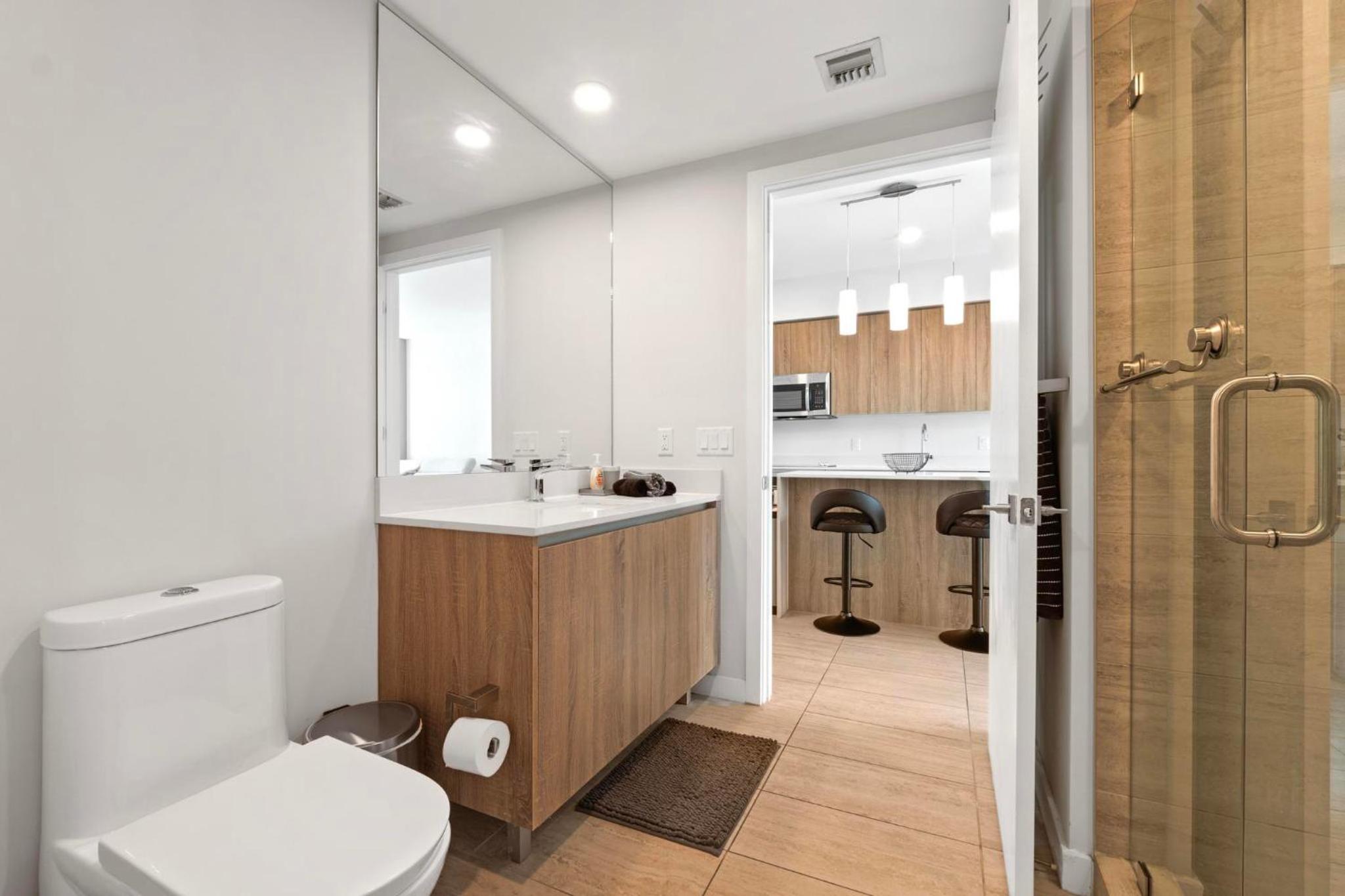 LUXURY NEW CONDO AT MIAMI DESIGN DISTRICT