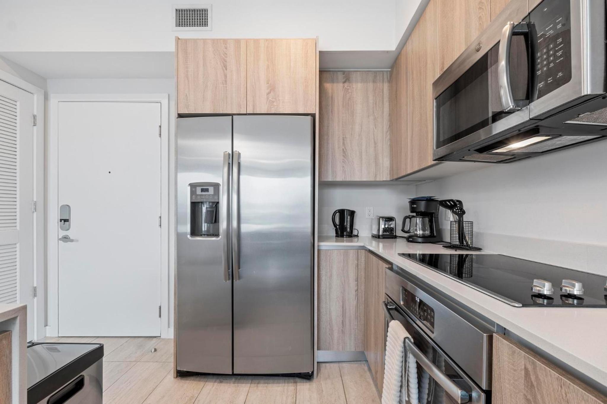 LUXURY NEW CONDO AT MIAMI DESIGN DISTRICT