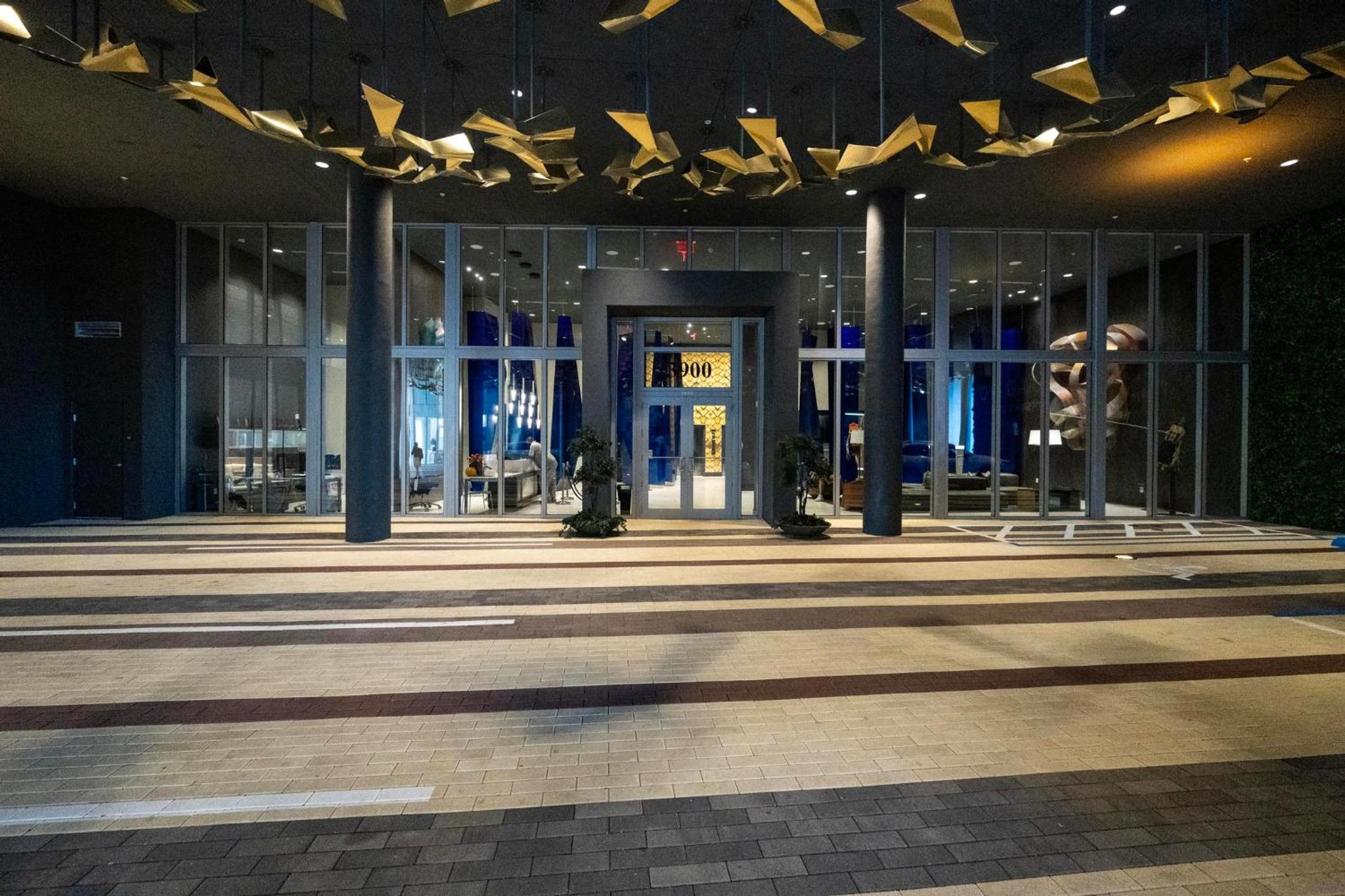 LUXURY NEW CONDO AT MIAMI DESIGN DISTRICT