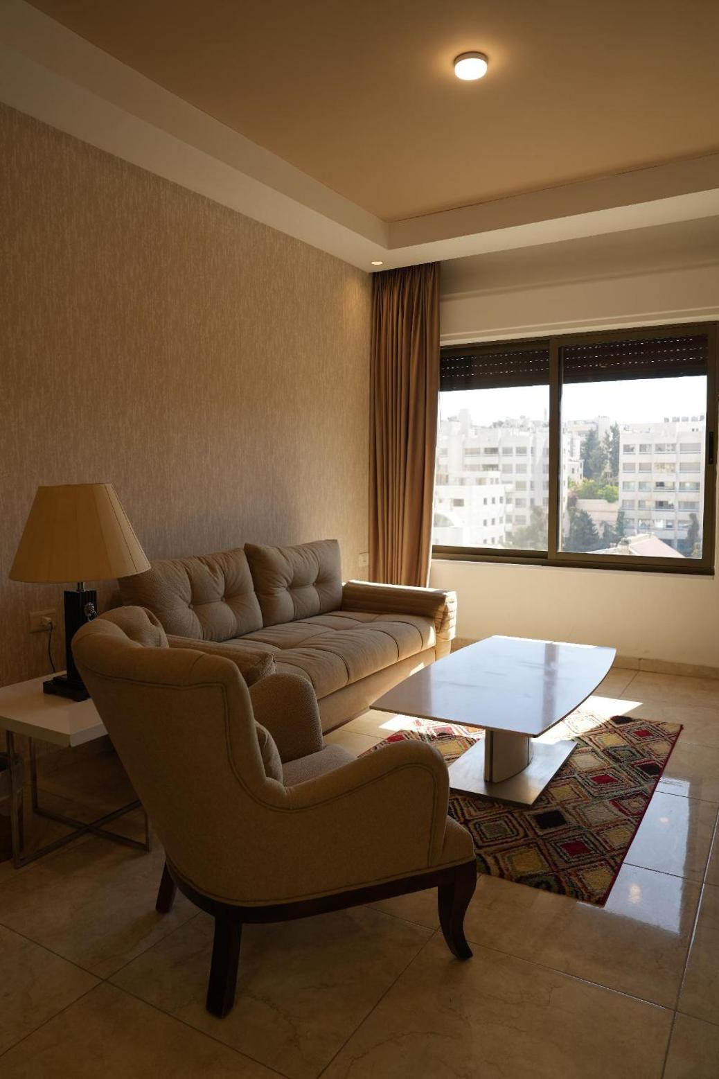 Janty Apartments