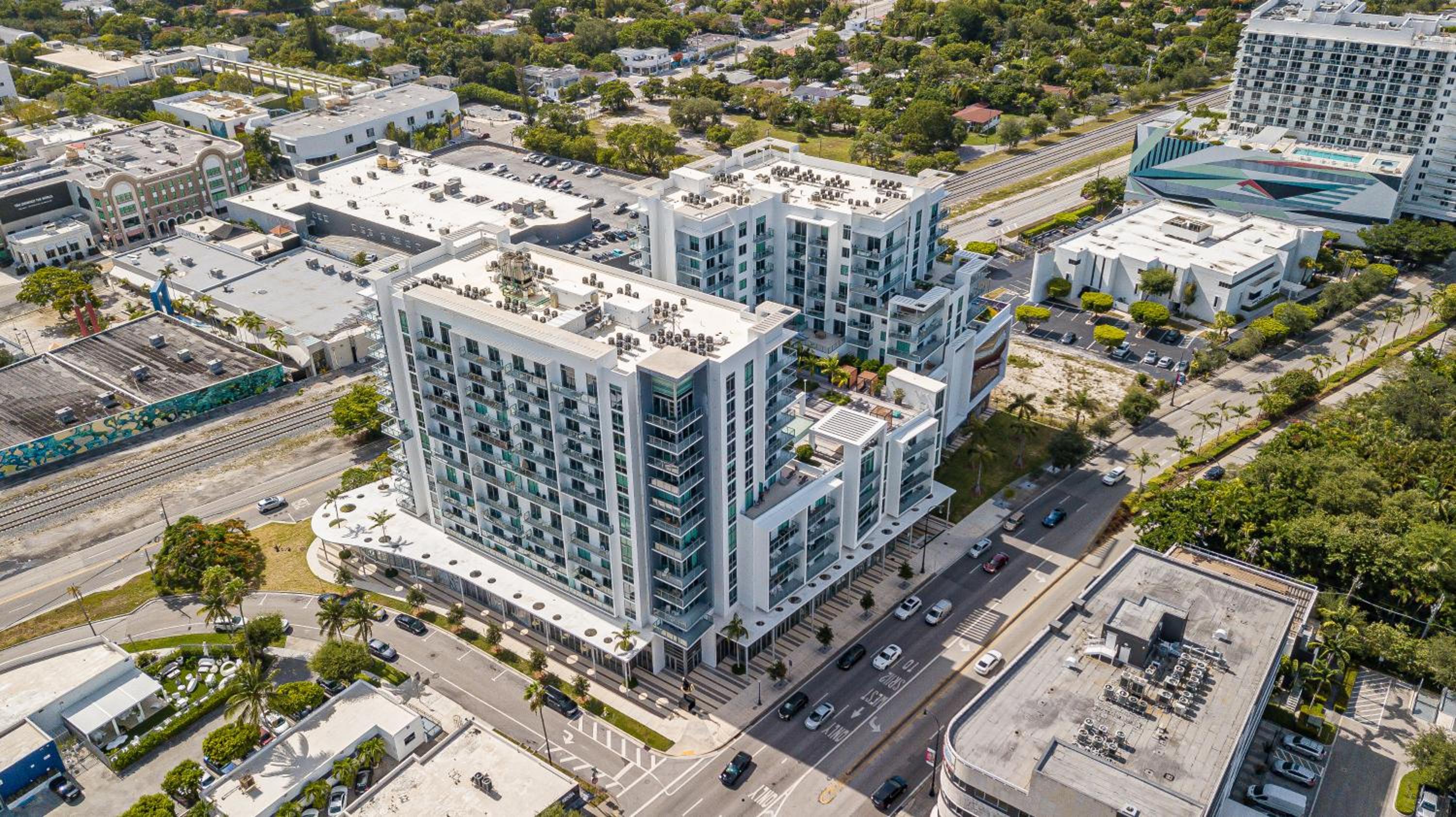 LUXURY NEW CONDO AT MIAMI DESIGN DISTRICT