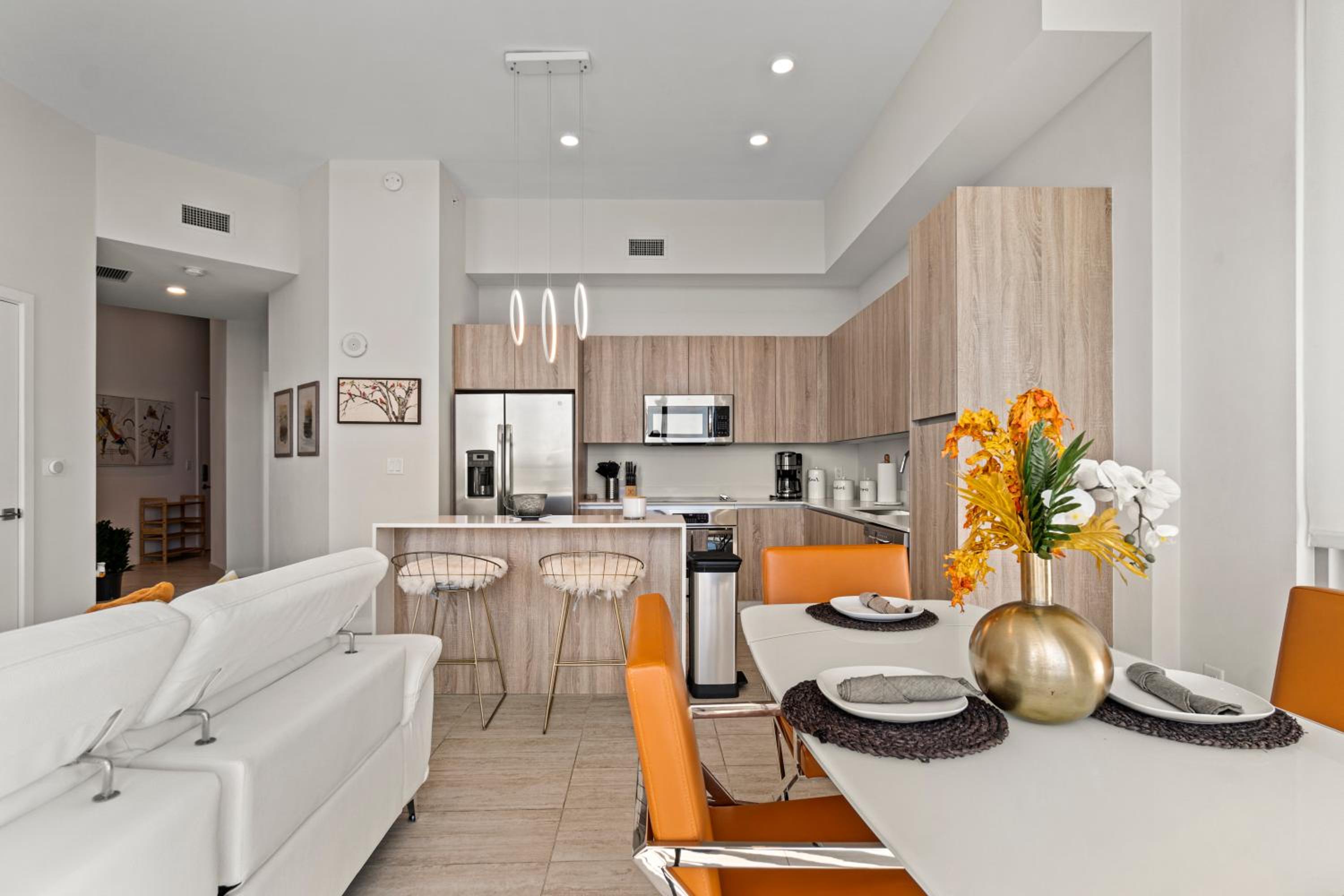 LUXURY NEW CONDO AT MIAMI DESIGN DISTRICT
