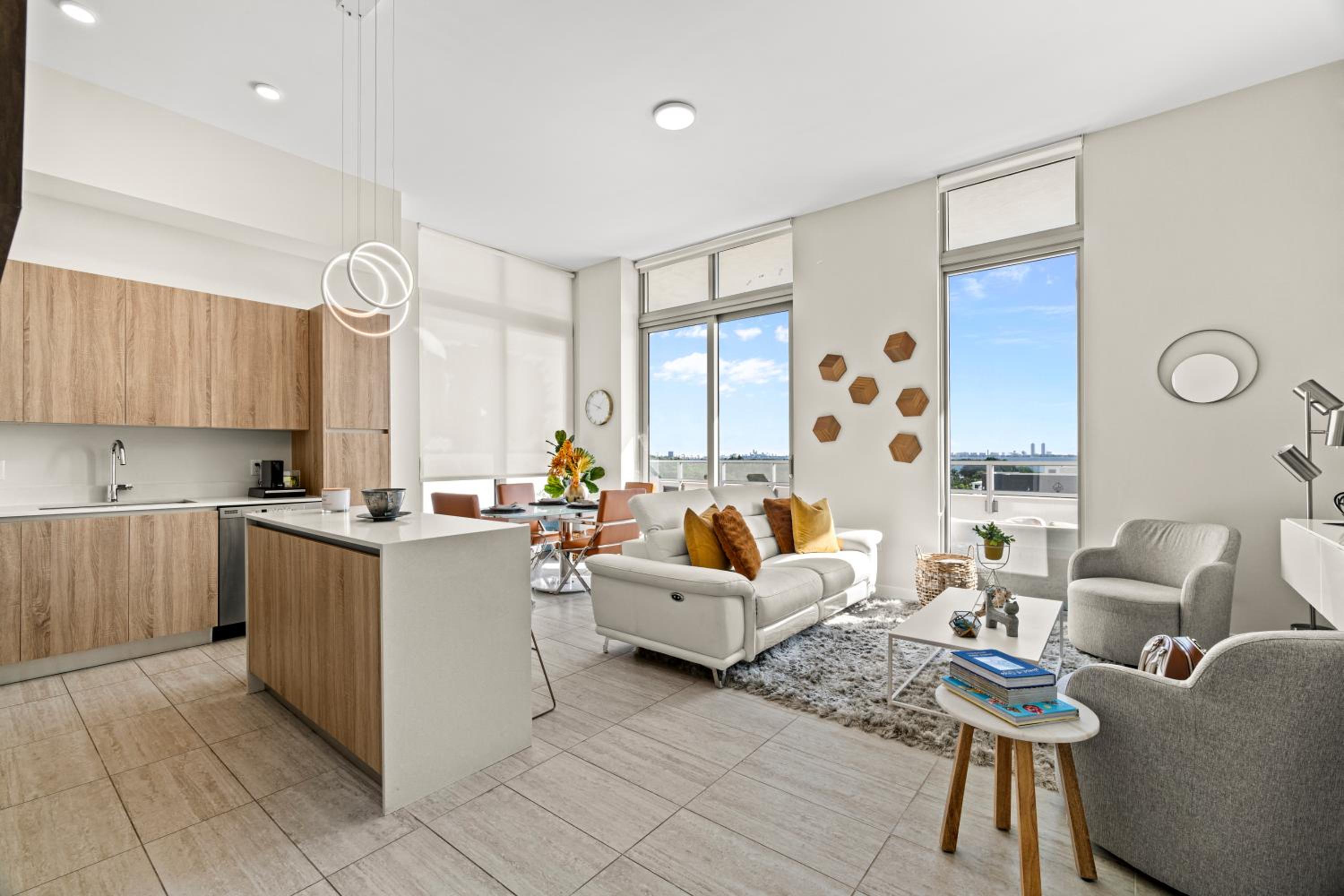 LUXURY NEW CONDO AT MIAMI DESIGN DISTRICT