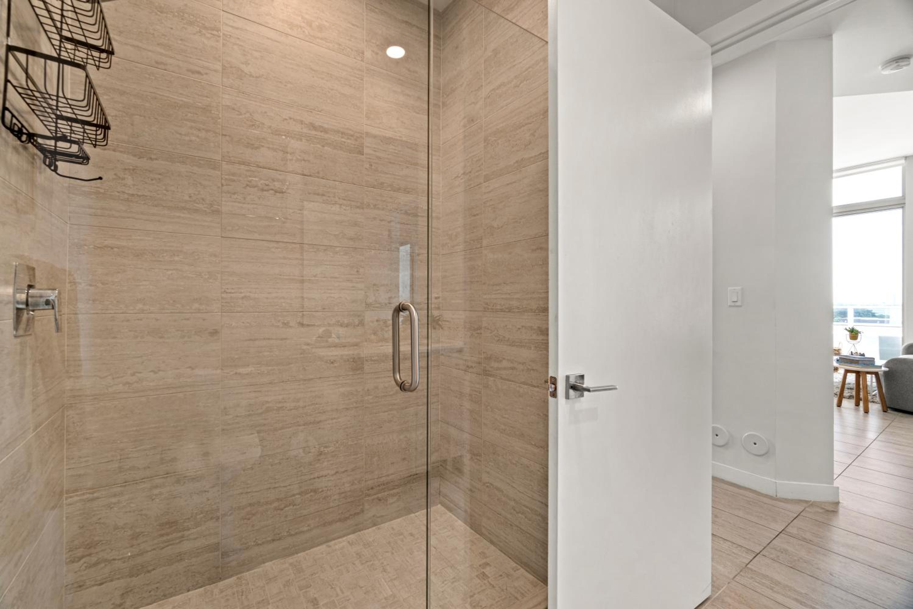 LUXURY NEW CONDO AT MIAMI DESIGN DISTRICT