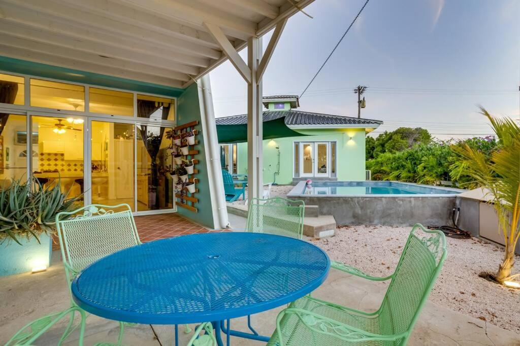 Your Bonaire Escape a 2BR Pool House BachelorsBeach for Divers