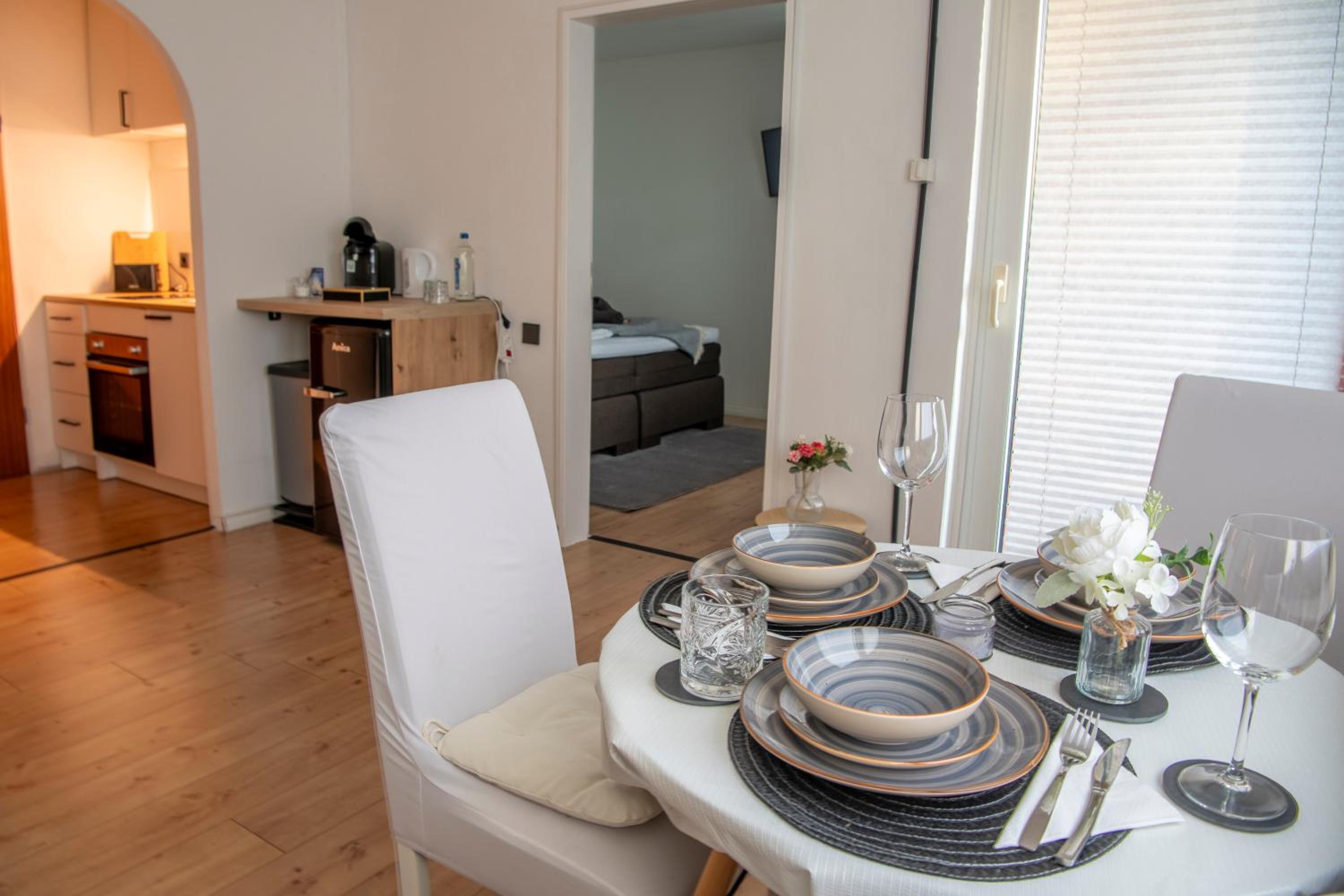 Savón#1 - Innenstadt Netflix-Küche-Parking-WLAN-KingSizeBett-Loggia
