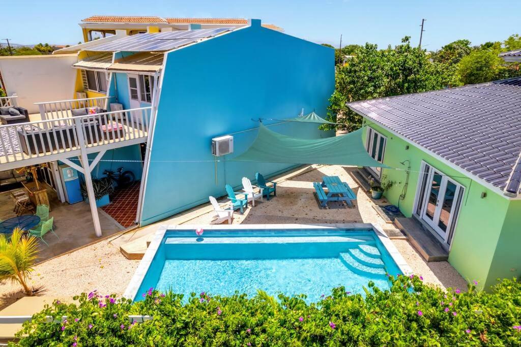 Your Bonaire Escape a 2BR Pool House BachelorsBeach for Divers