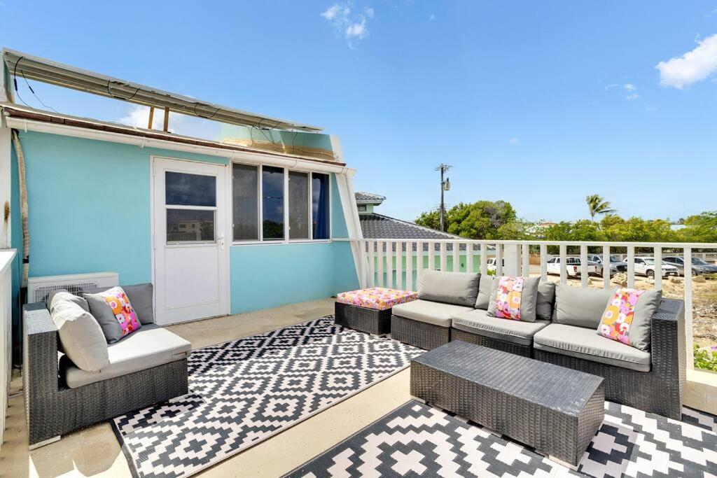 Your Bonaire Escape a 2BR Pool House BachelorsBeach for Divers