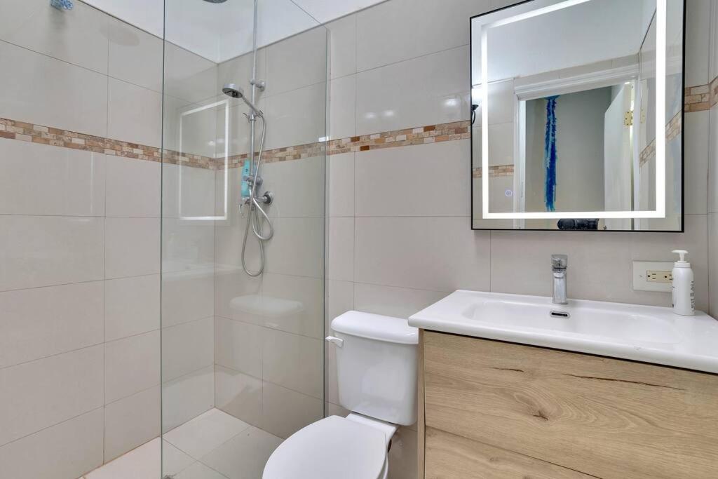 Your Bonaire Escape a 2BR Pool House BachelorsBeach for Divers