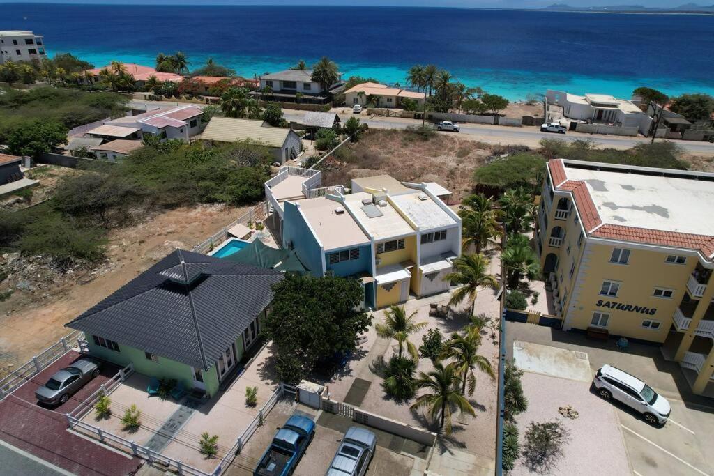 Your Bonaire Escape a 2BR Pool House BachelorsBeach for Divers