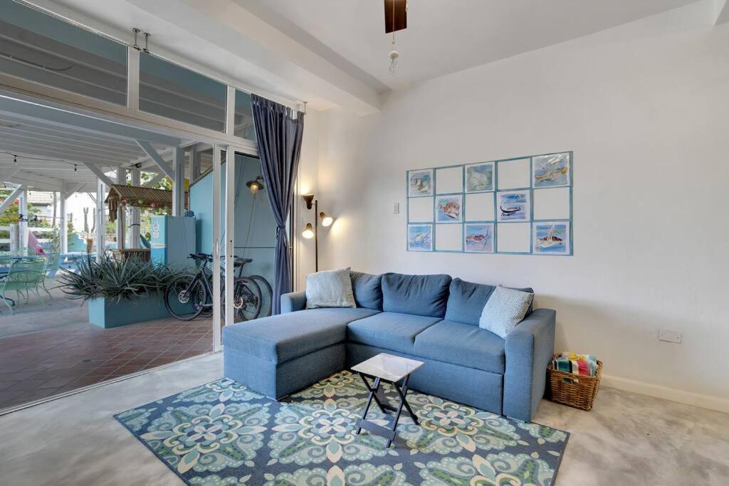 Your Bonaire Escape a 2BR Pool House BachelorsBeach for Divers