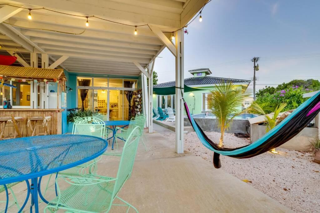 Your Bonaire Escape a 2BR Pool House BachelorsBeach for Divers