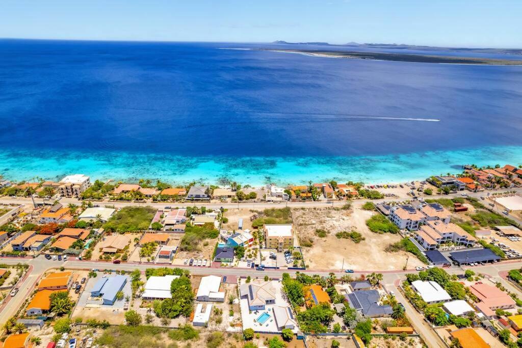 Your Bonaire Escape a 2BR Pool House BachelorsBeach for Divers