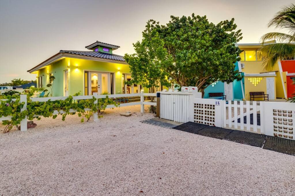 Your Bonaire Escape a 2BR Pool House BachelorsBeach for Divers