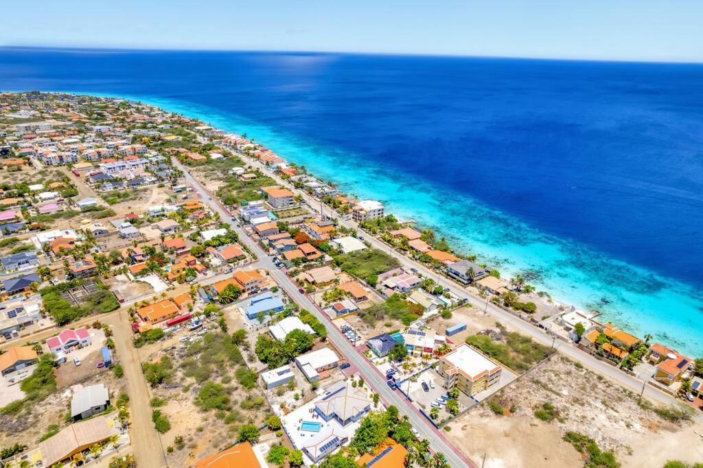 Your Bonaire Escape a 2BR Pool House BachelorsBeach for Divers