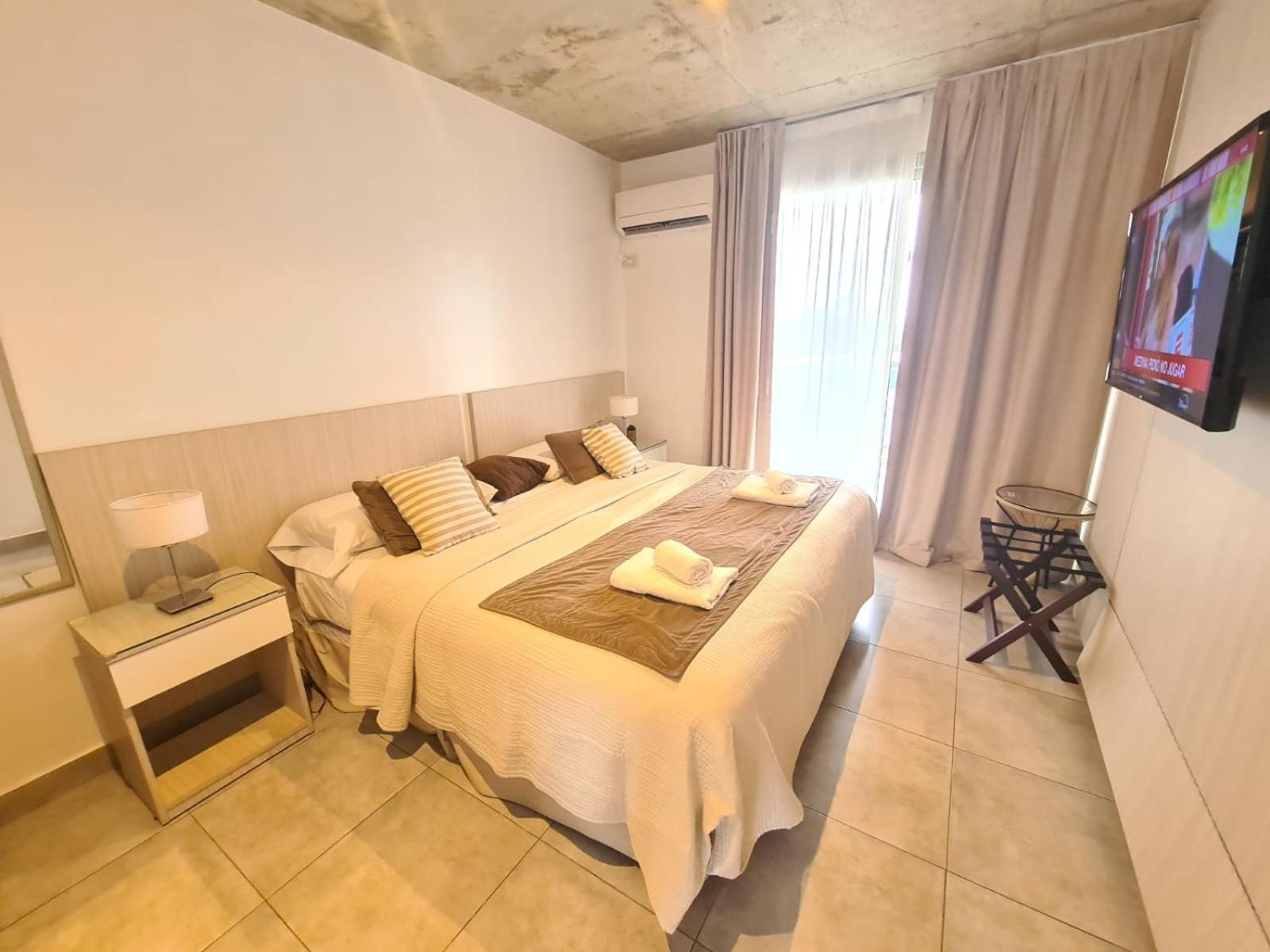 La Morada Rentals & Studio 44 - Centro Escobar- Parking con costo-
