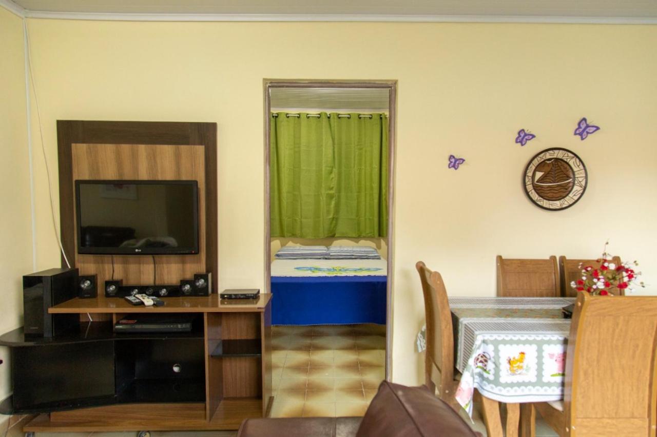 Hospedagem Casa da Leomária