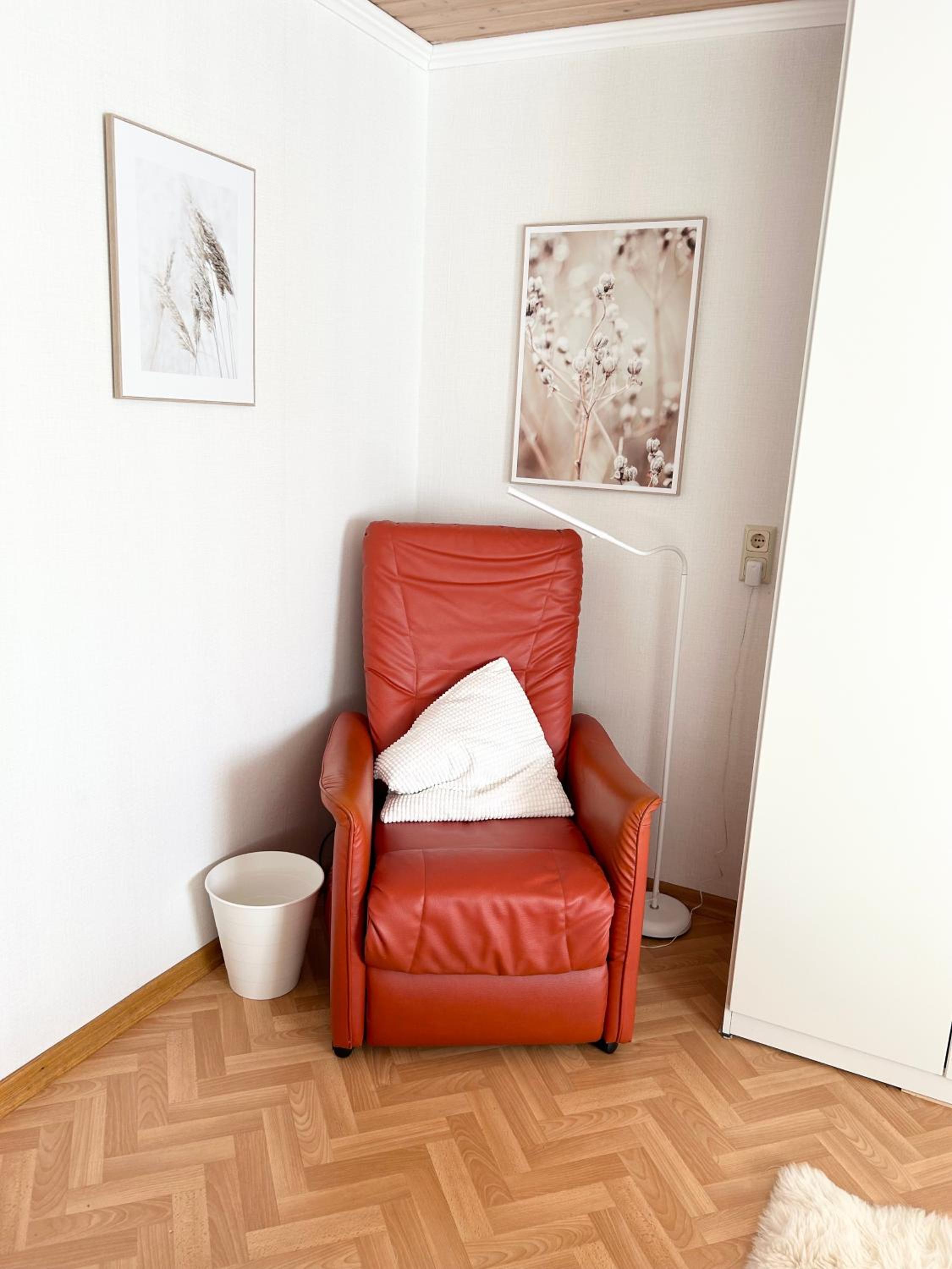 Ganzes Ferienhaus in Nähe der Uniklinik in Waldrandlage