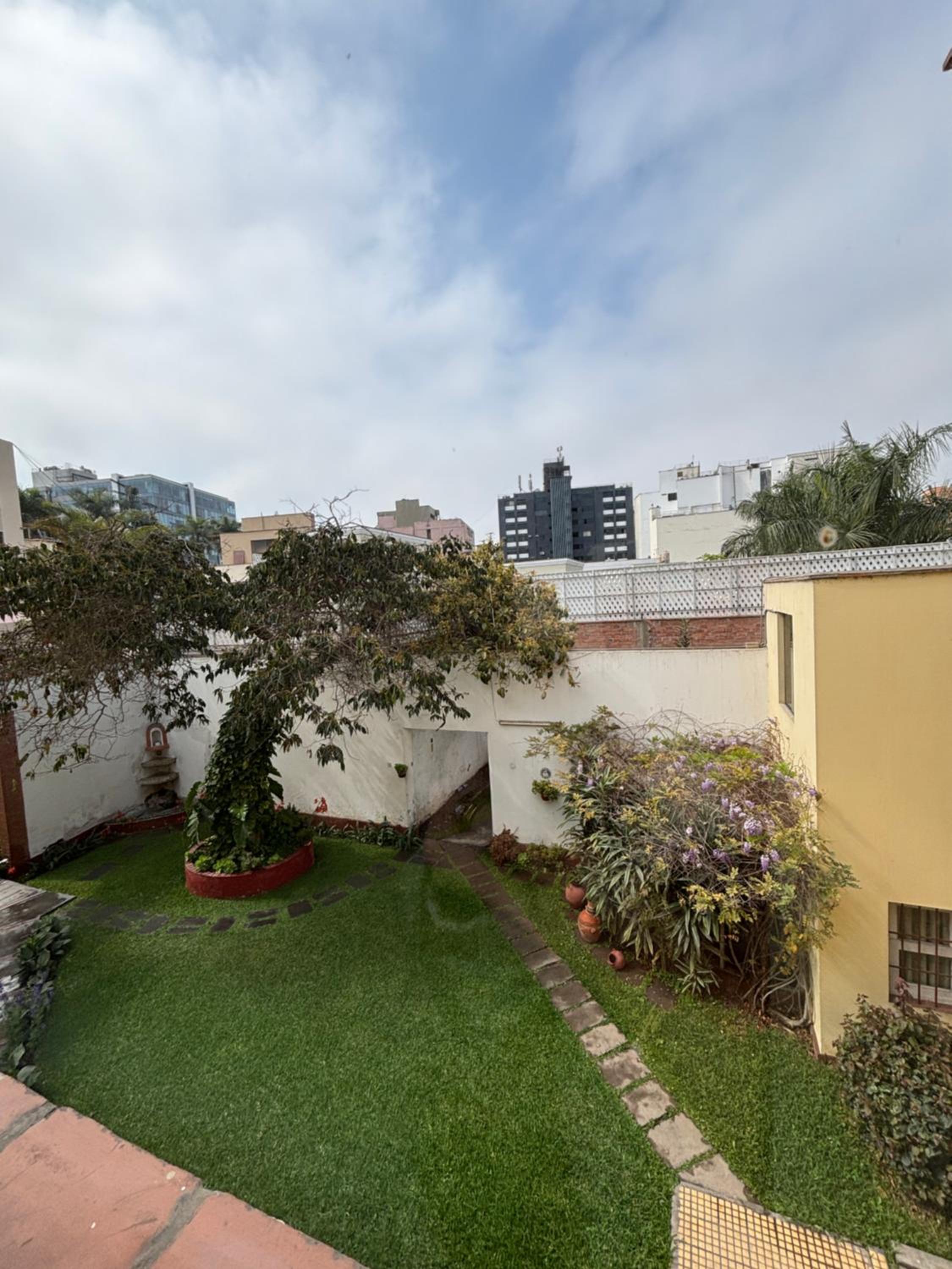 Sori Apartments