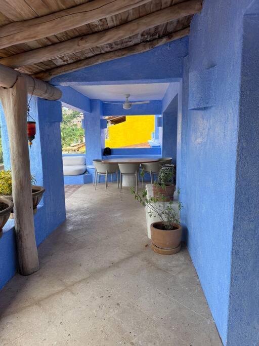 Casita Hermanitas - 3 bedroom panoramic ocean views with private cook