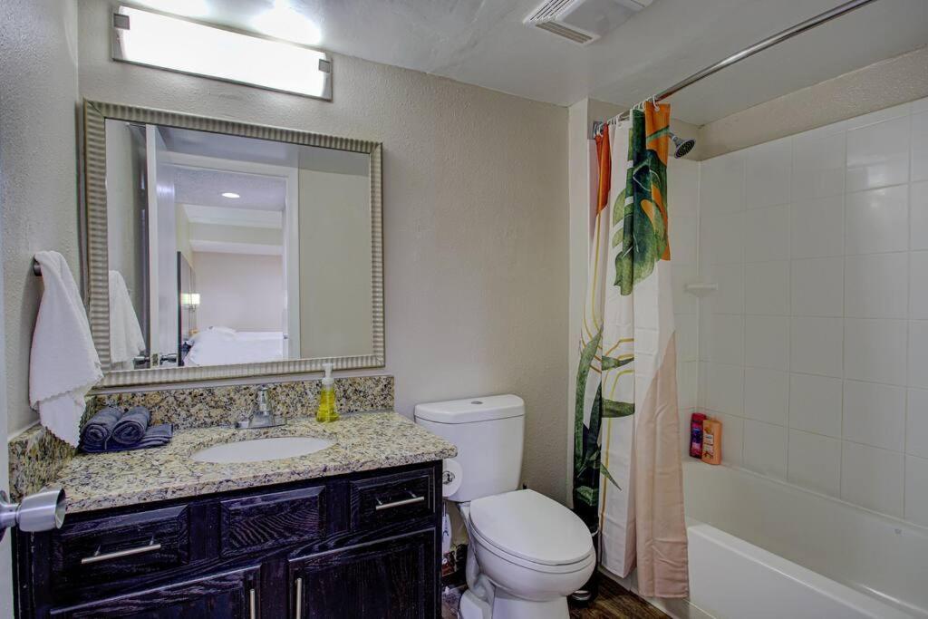 Dream Home Pool, Garden, 15 Mins to Disney!