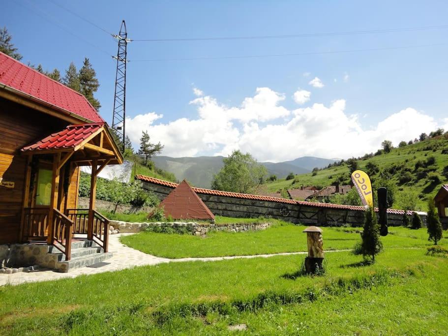 Ski liviomoritz at gma il com Chalet