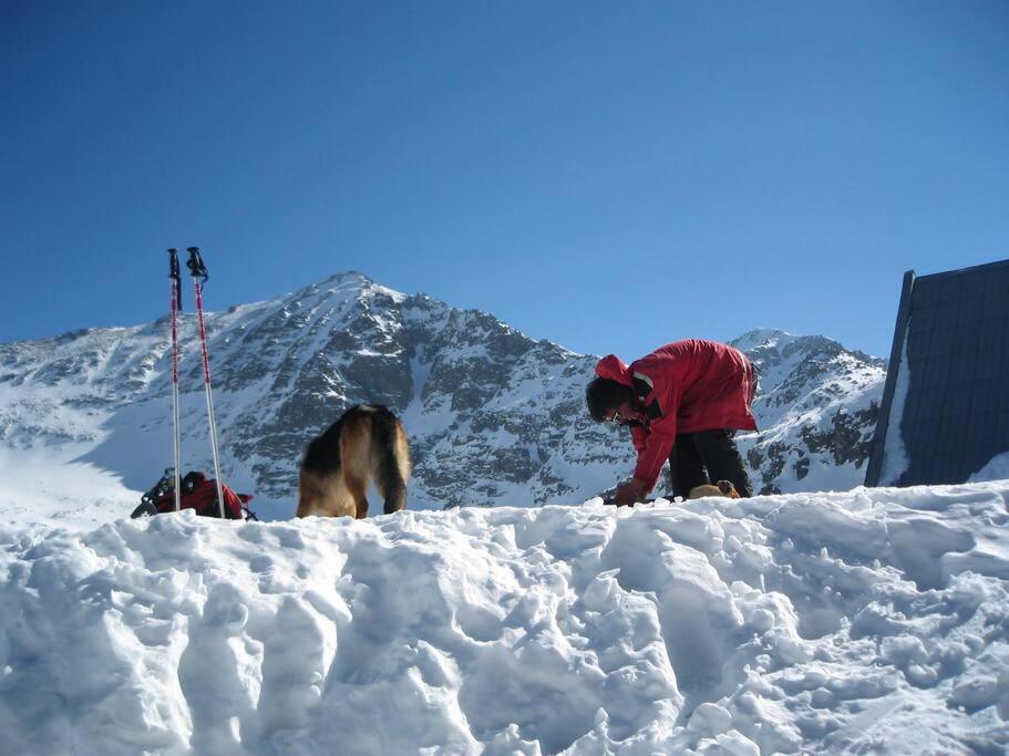 Ski liviomoritz at gma il com Chalet