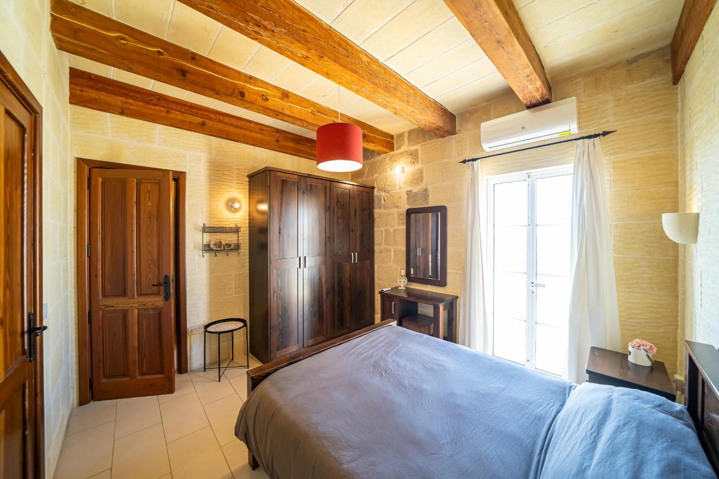 4 Bedroom Holiday Home with Private Pool view 5