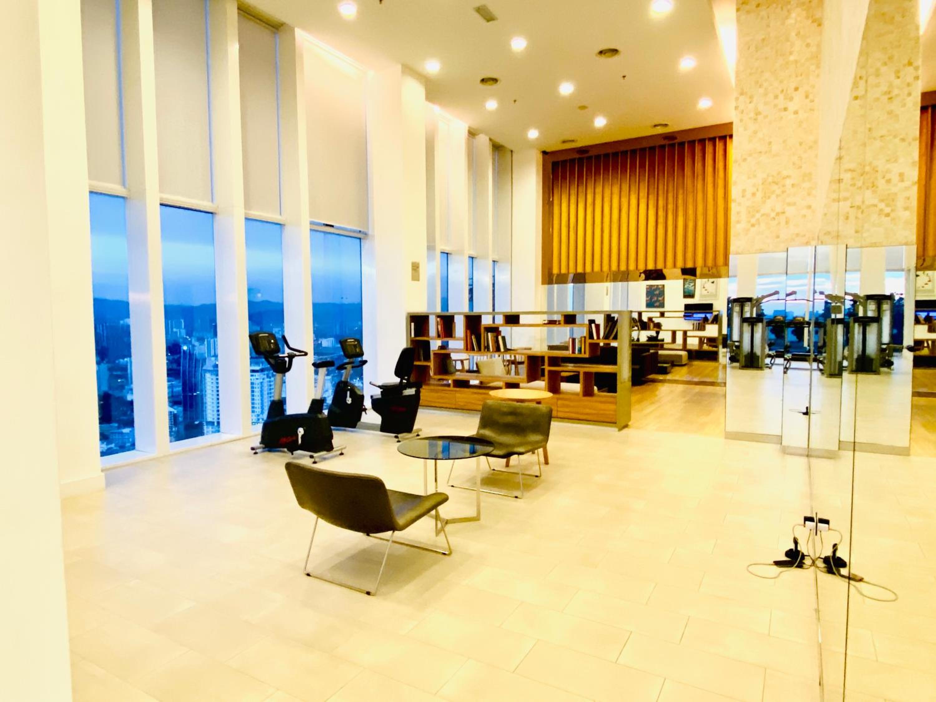 The Platinum KLCC By FlexHome