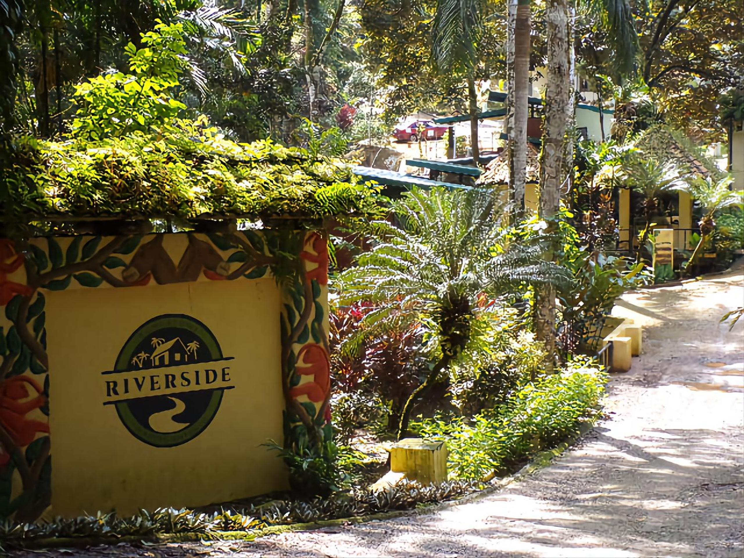 Riverside Villas