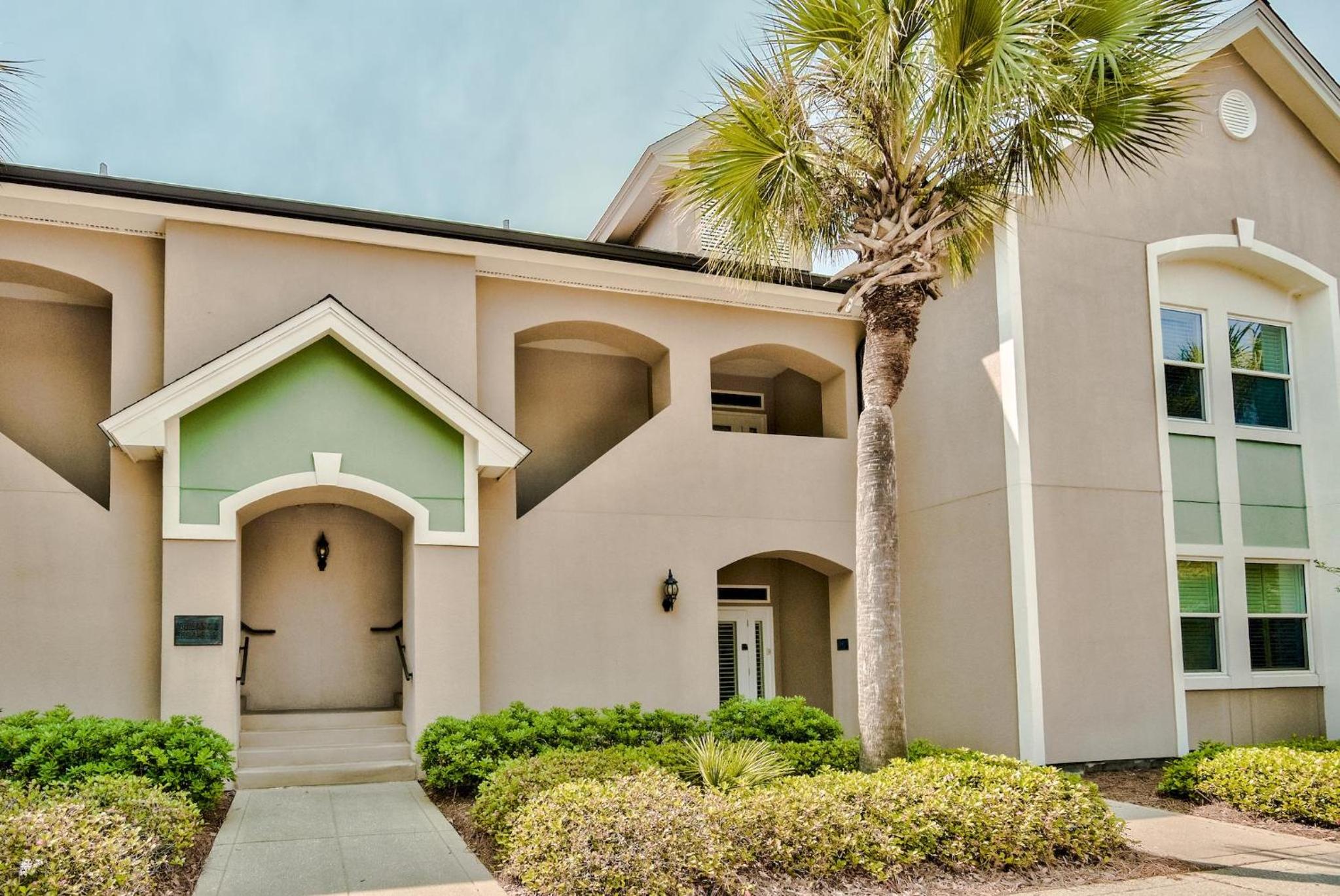 Turnberry 8511 view 2