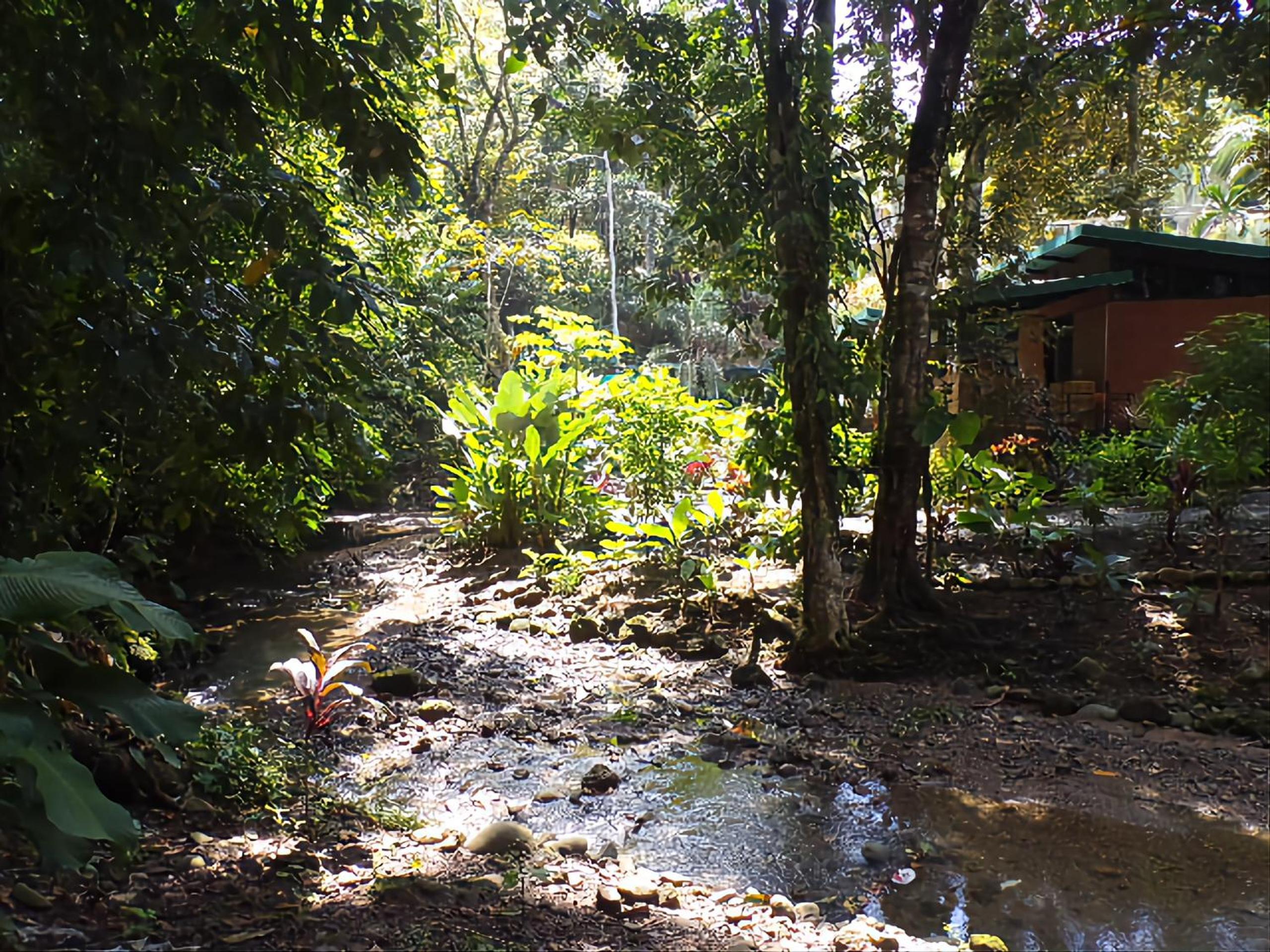 Riverside Villas