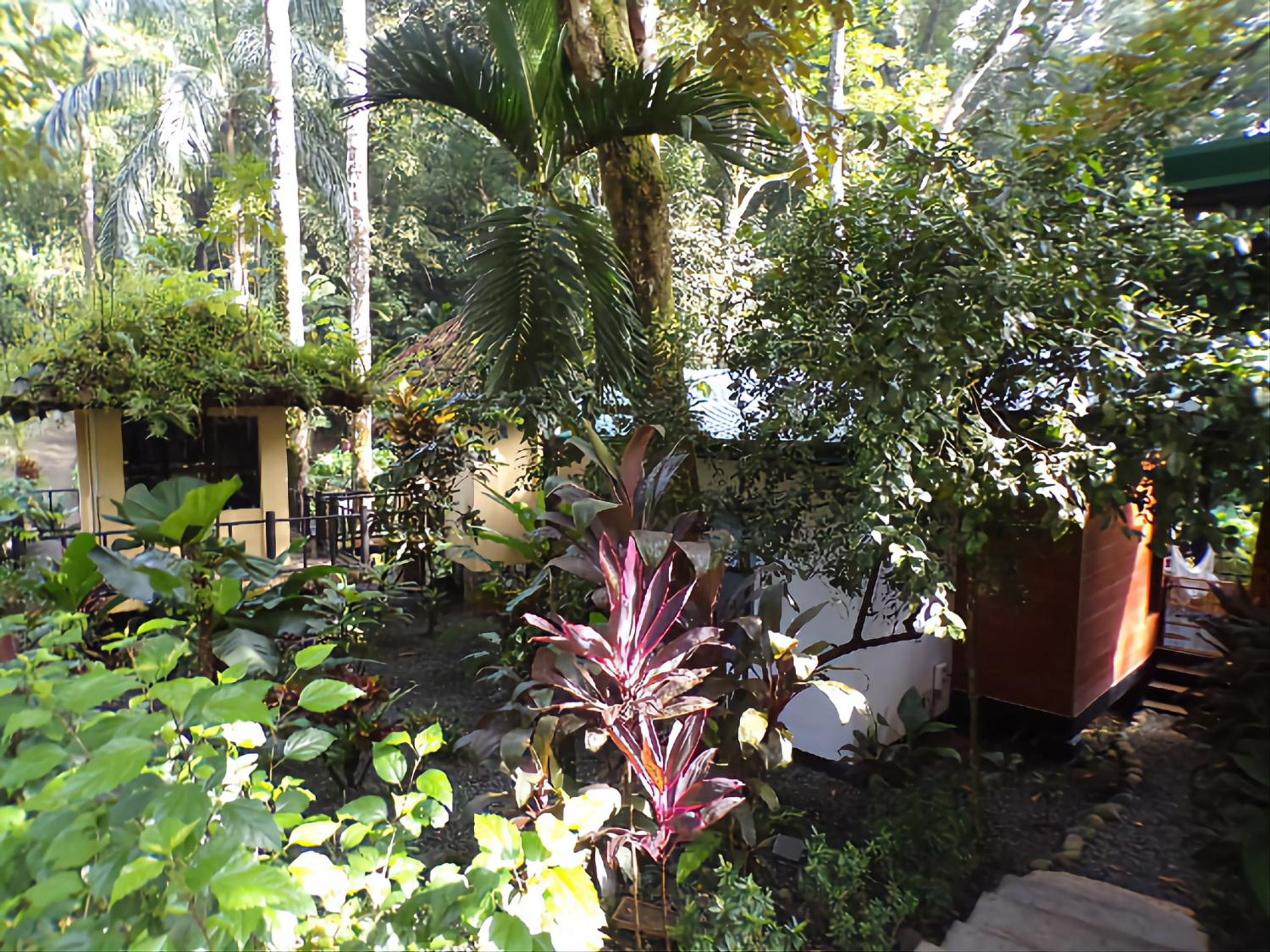 Riverside Villas
