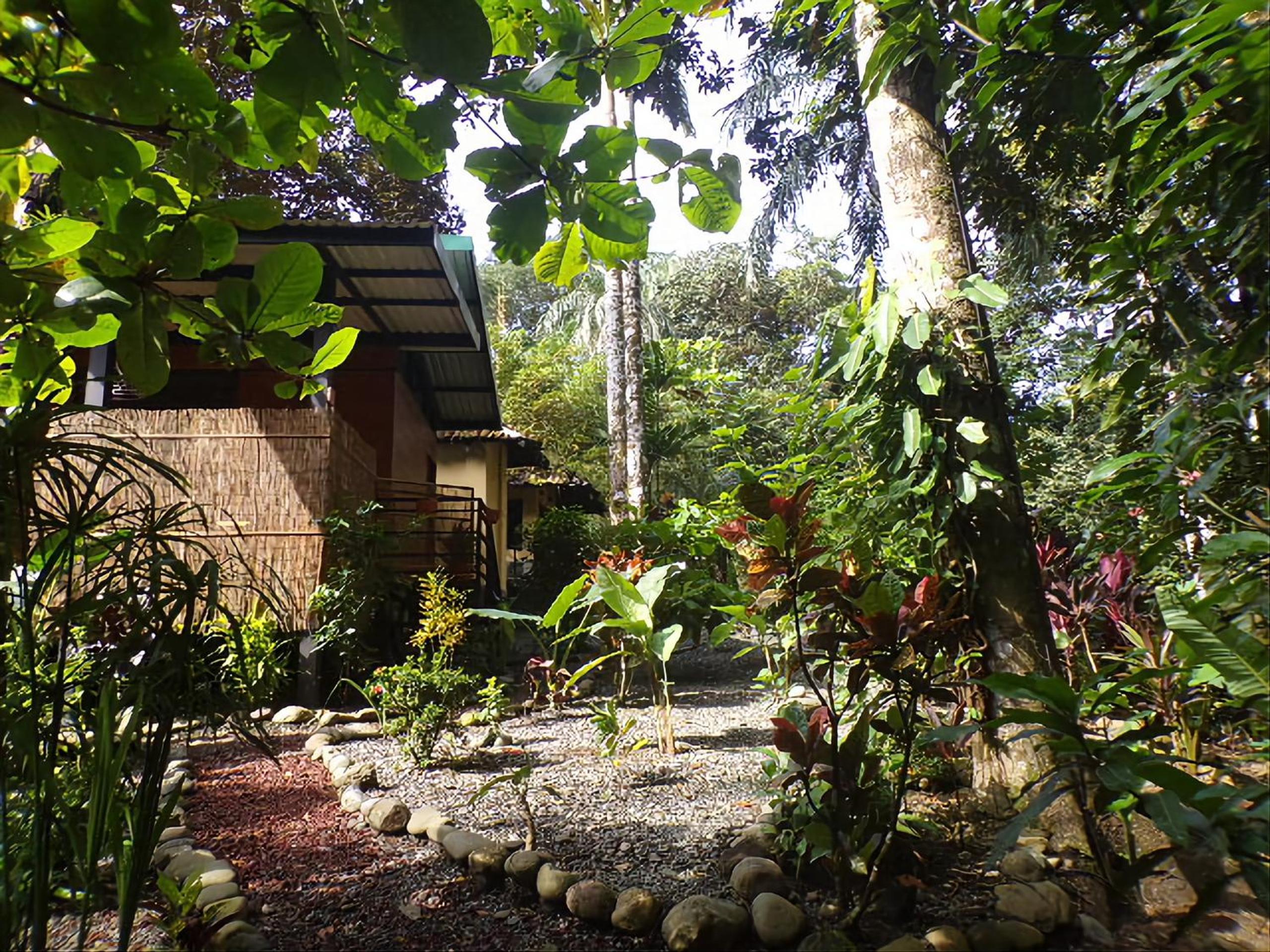 Riverside Villas