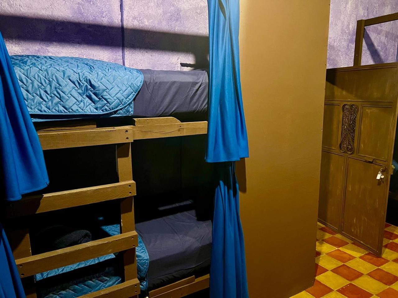 Cozy home 10min walk from Central Park - 5 bedrooms, 7 beds view 5