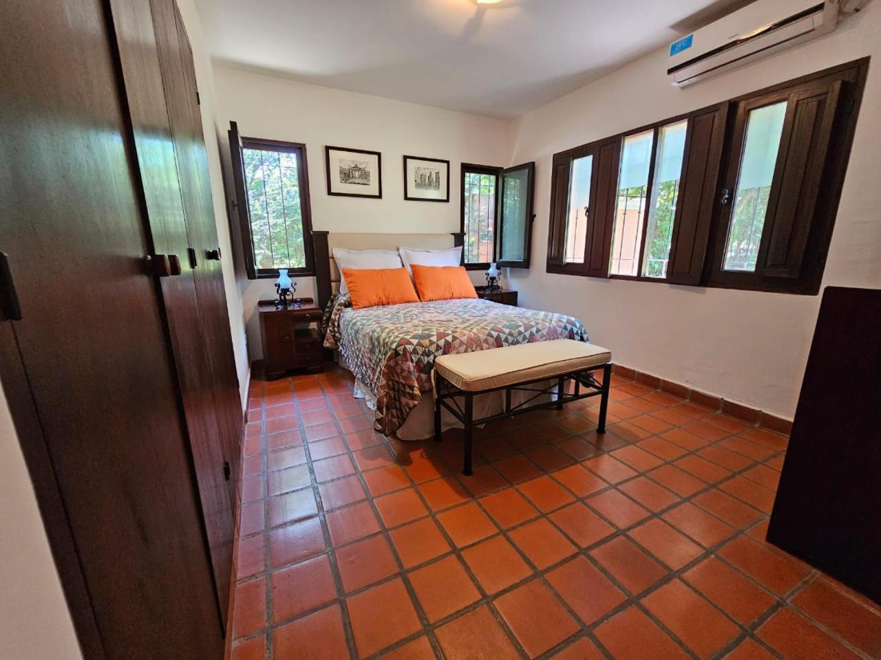 Villa Arbolada