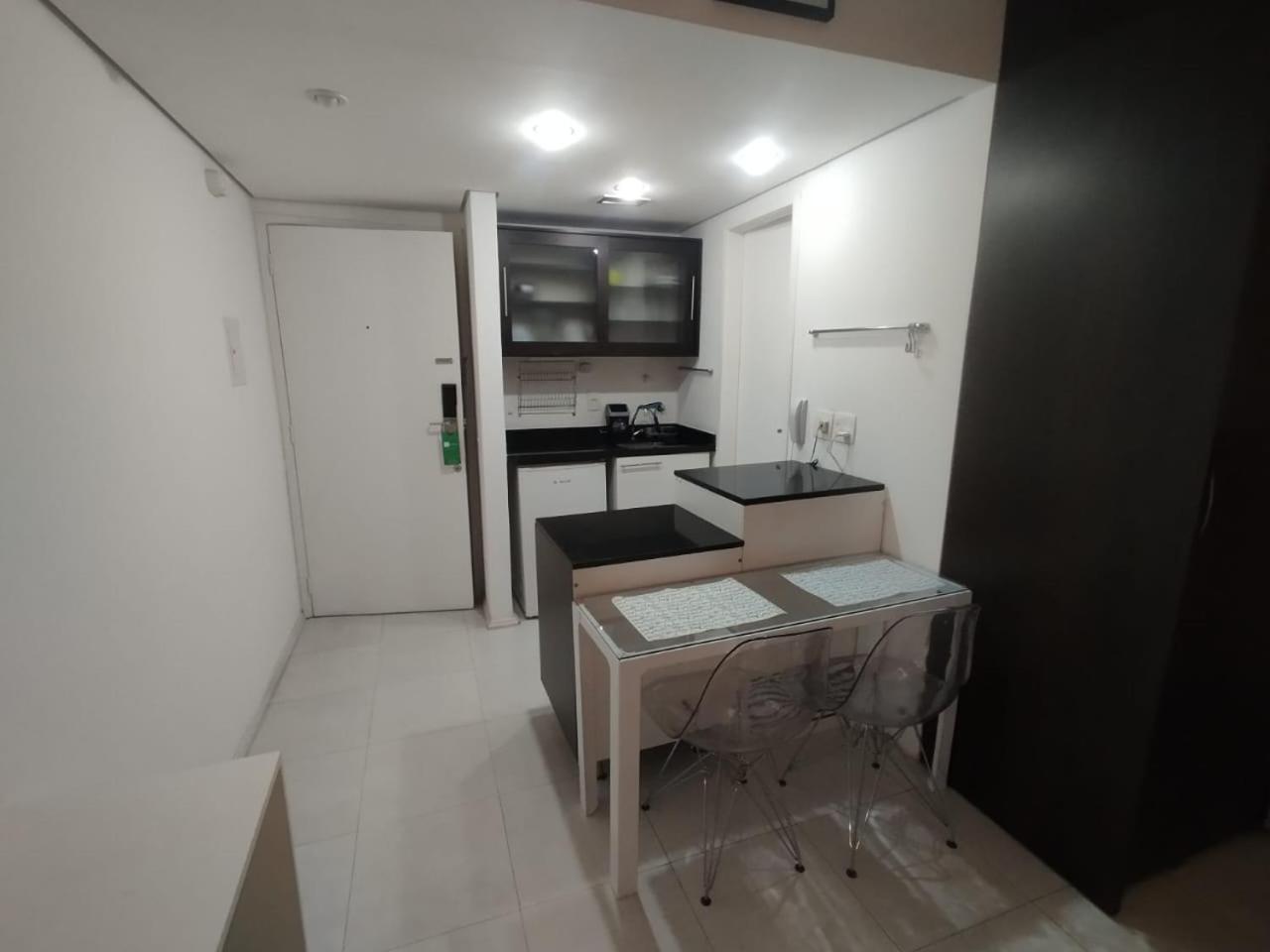 Flat Studium Qi Ibirapuera uh1606