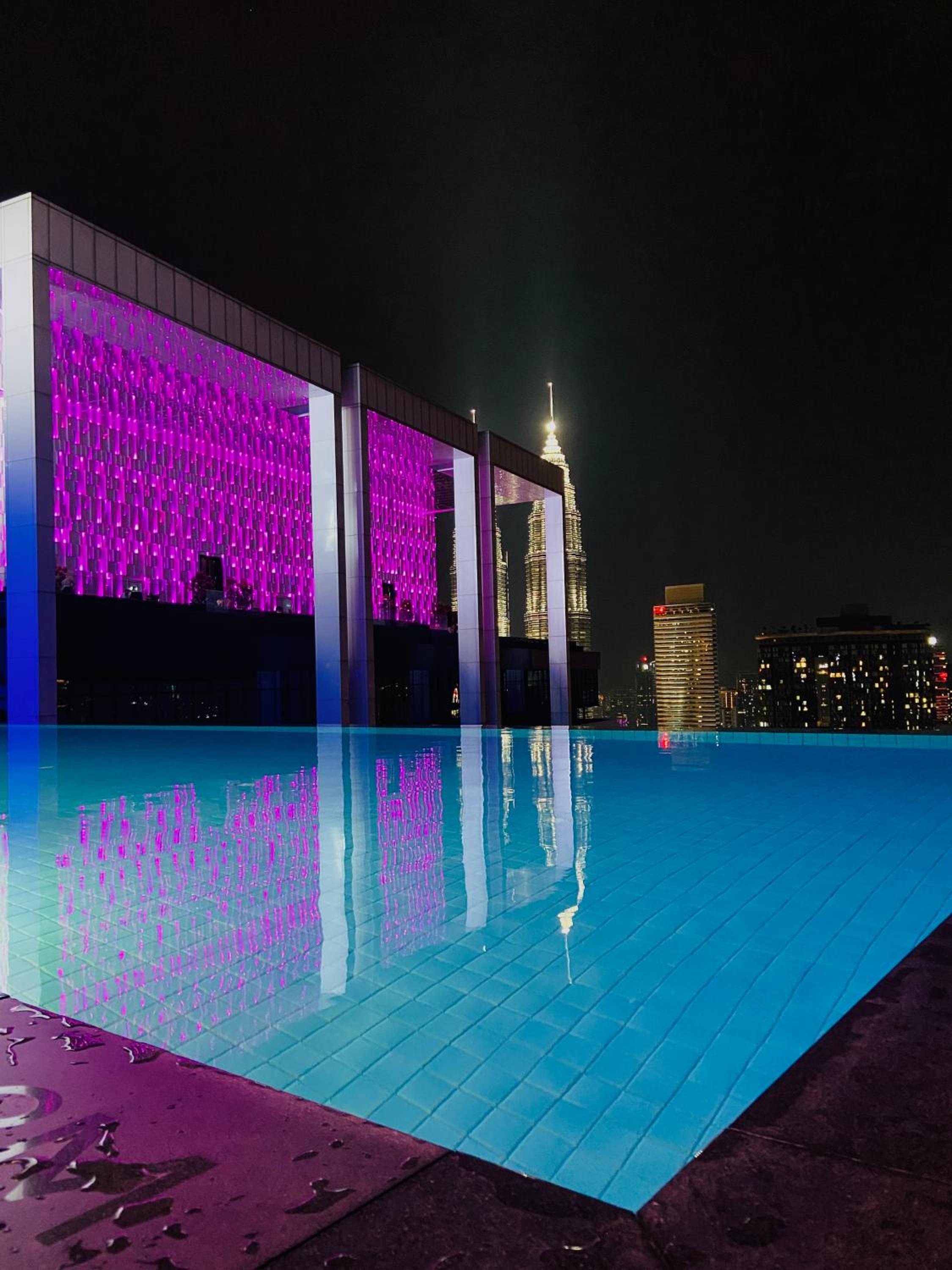 The Platinum KLCC By FlexHome
