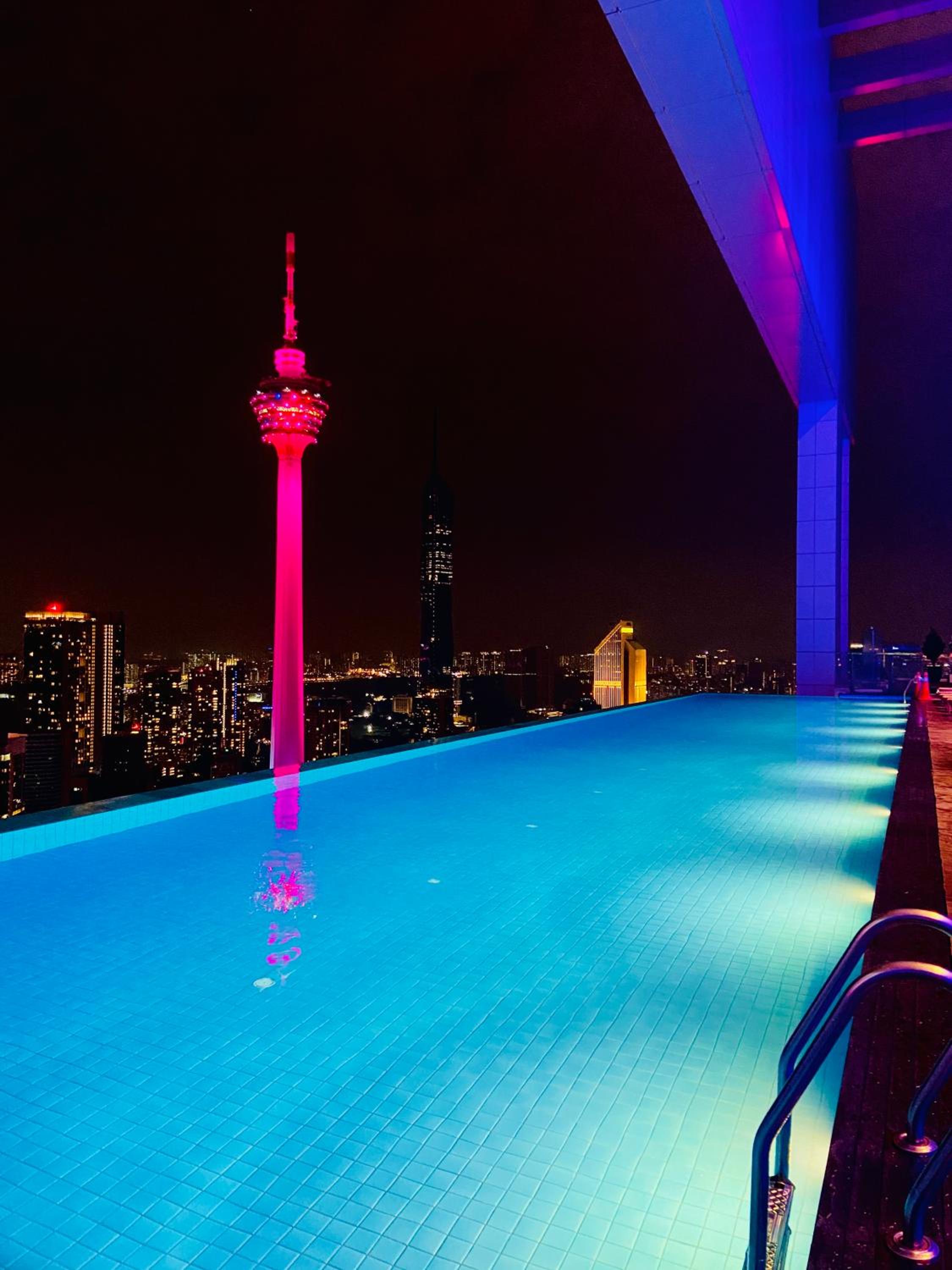 The Platinum KLCC By FlexHome