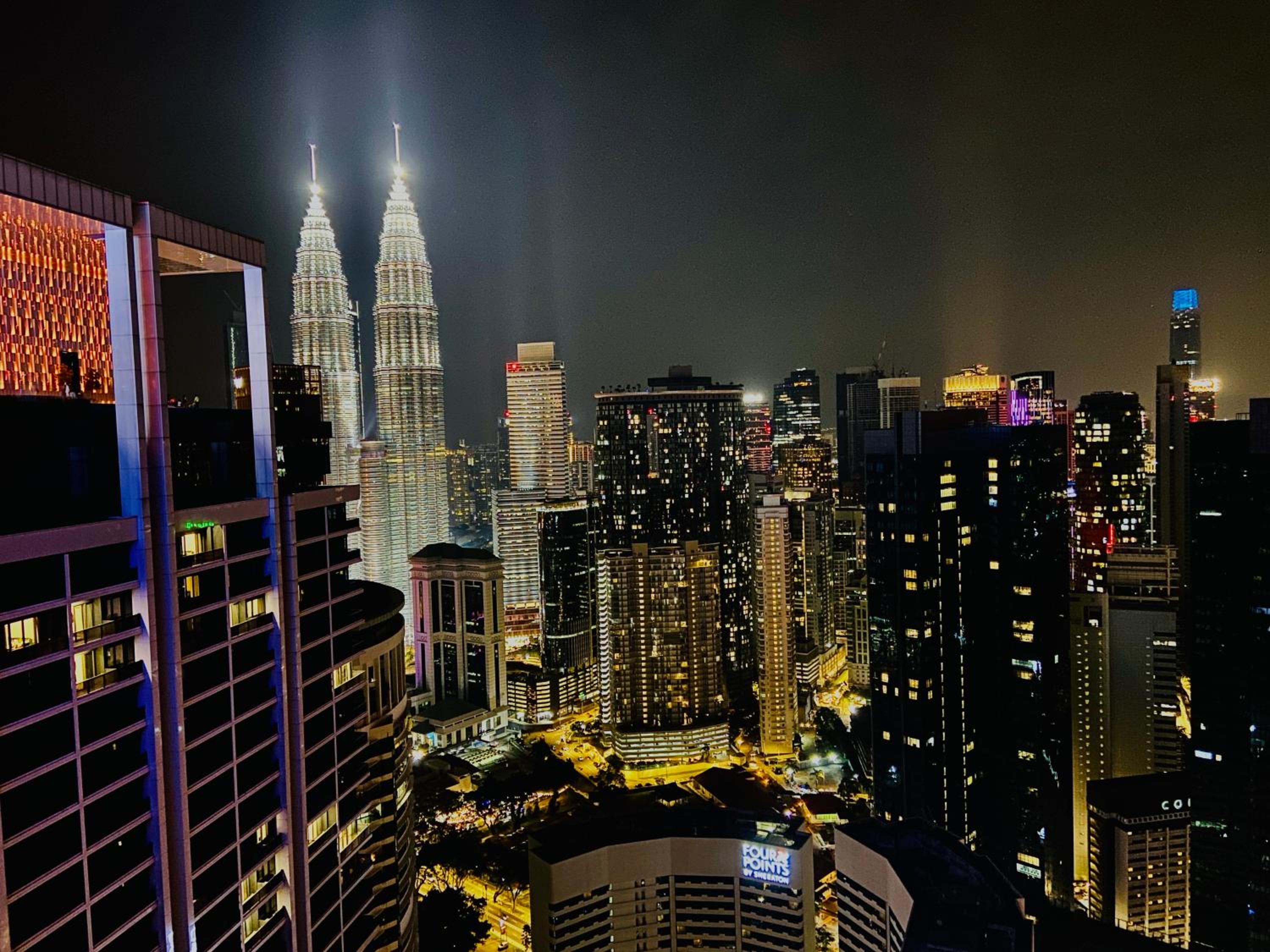 The Platinum KLCC By FlexHome