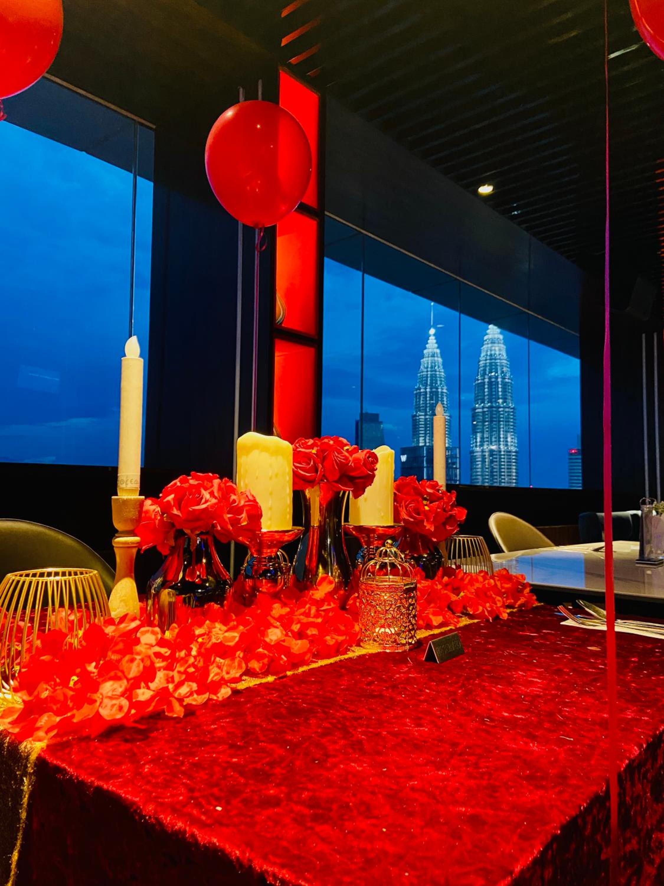 The Platinum KLCC By FlexHome